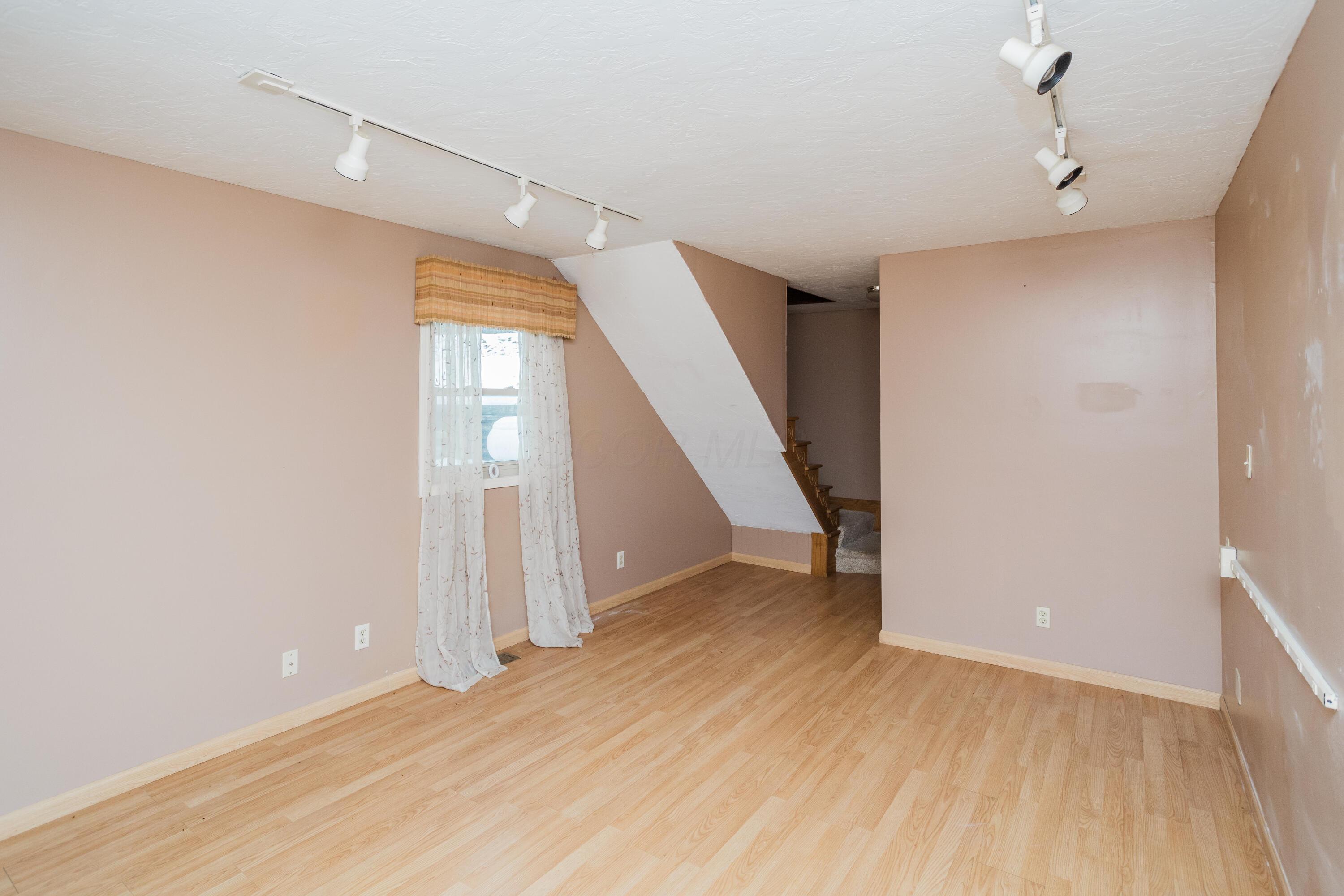 7609 Columbus Road Property Photo 38