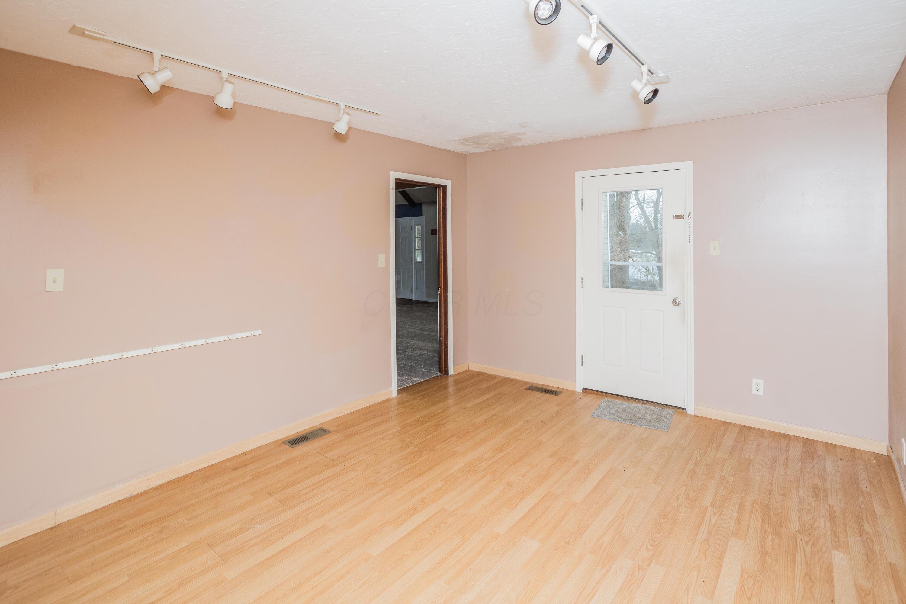 7609 Columbus Road Property Photo 41