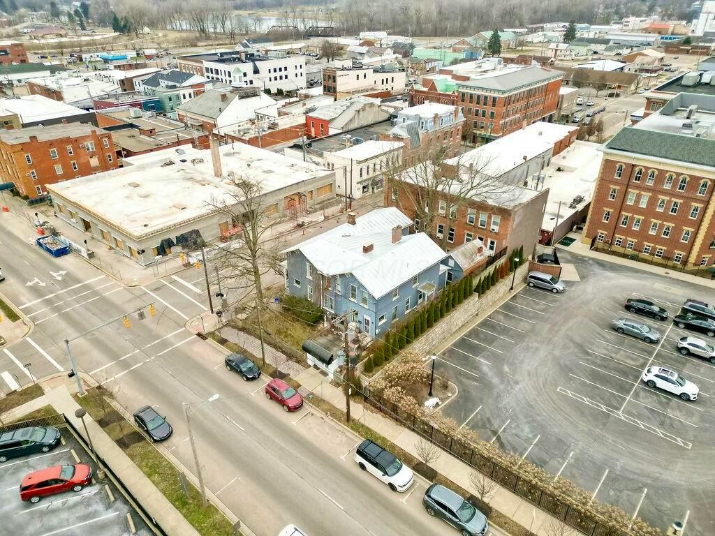 23 E Vine Street Property Photo 6