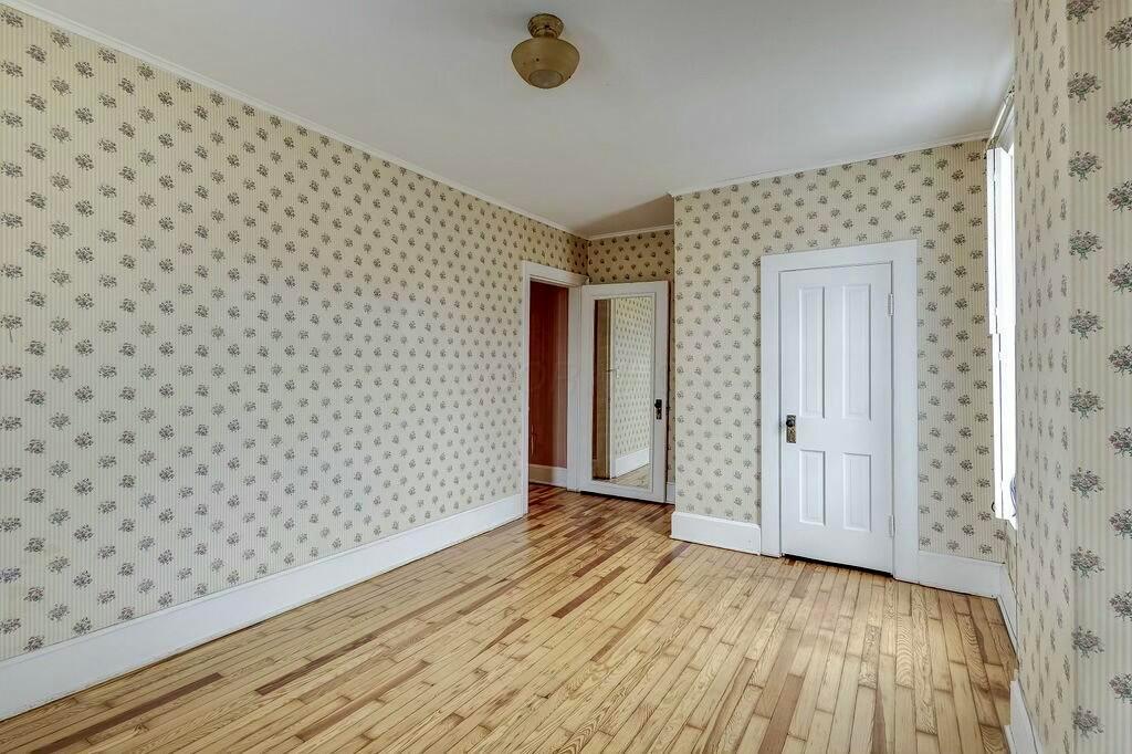 23 E Vine Street Property Photo 20