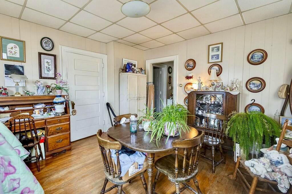 23 E Vine Street Property Photo 22