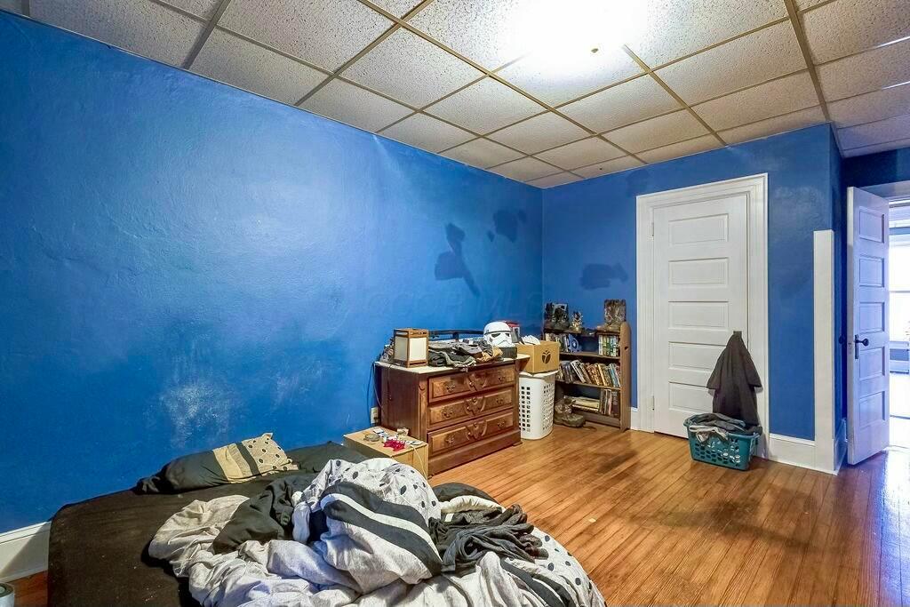 23 E Vine Street Property Photo 35