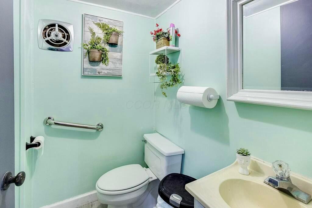 23 E Vine Street Property Photo 39