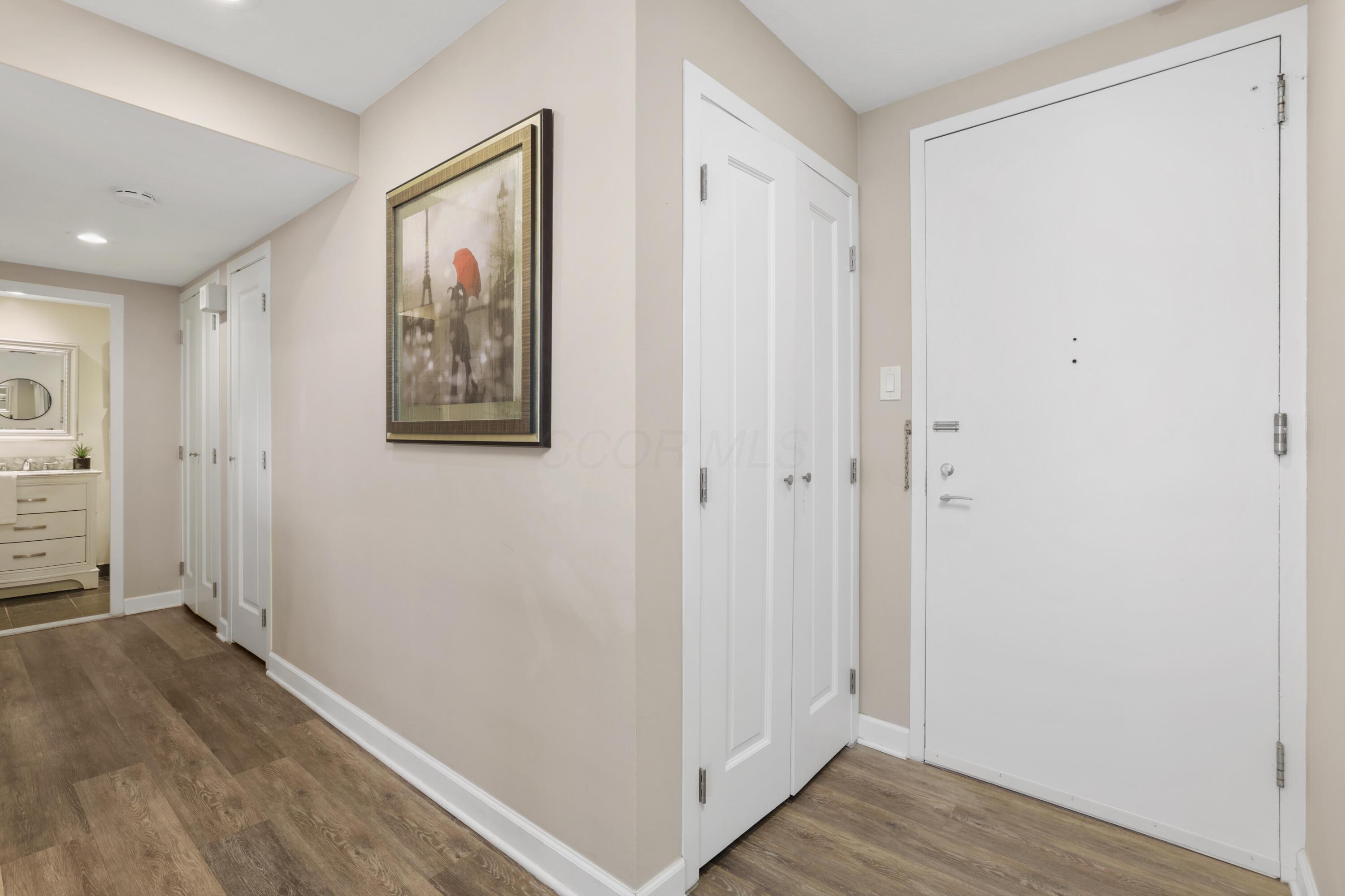1000 Urlin Avenue, 616 Property Photo 25