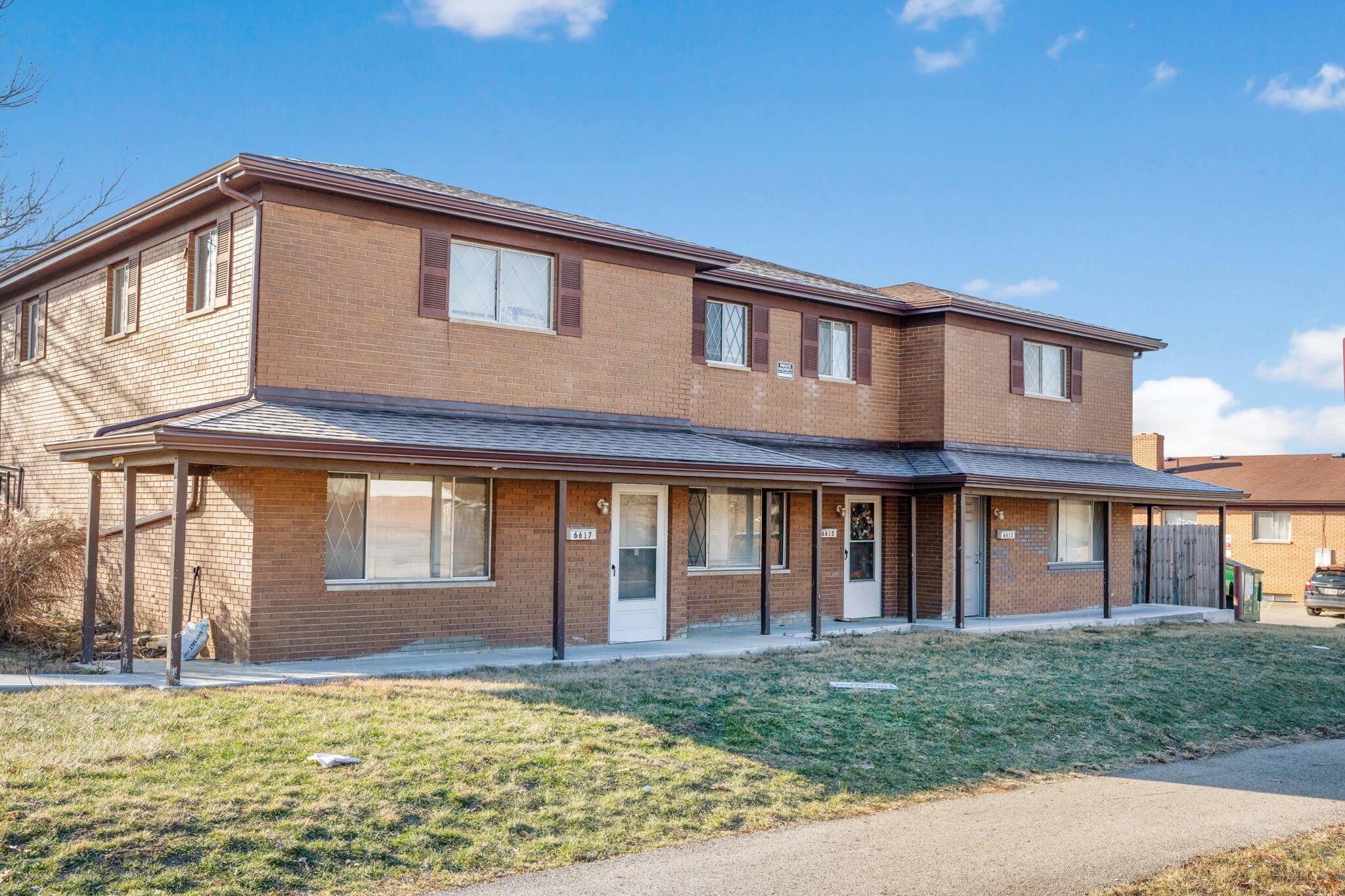 6613-6617 E Livingston Avenue Property Photo 1