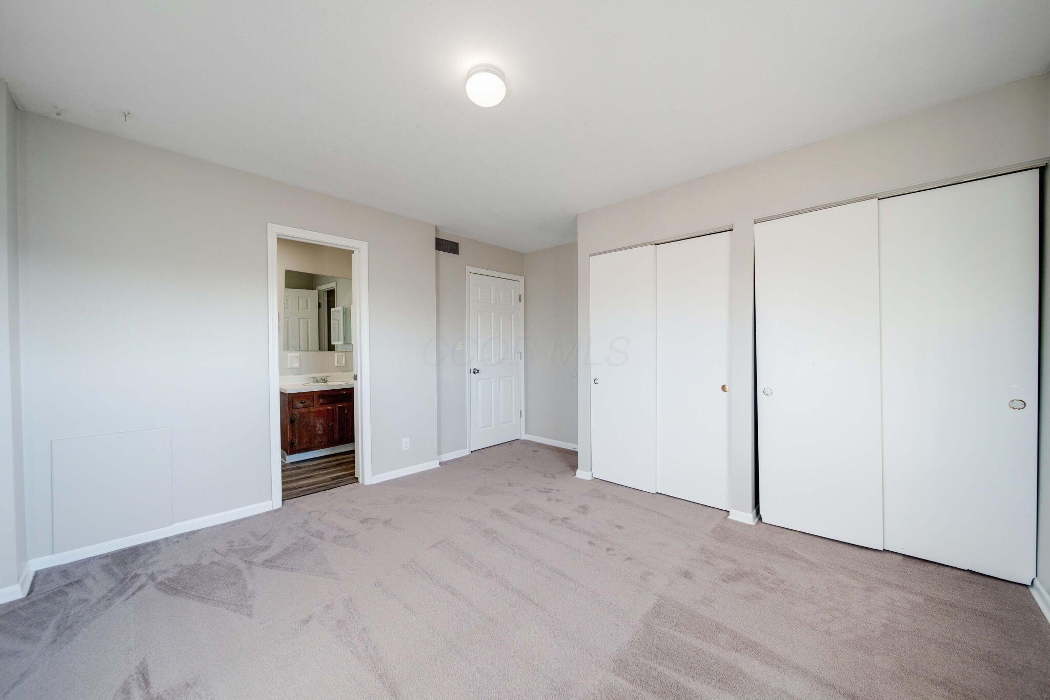 6613-6617 E Livingston Avenue Property Photo 19