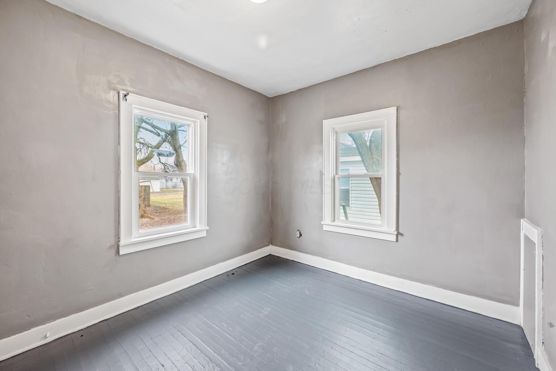 591 Park Street Property Photo 19