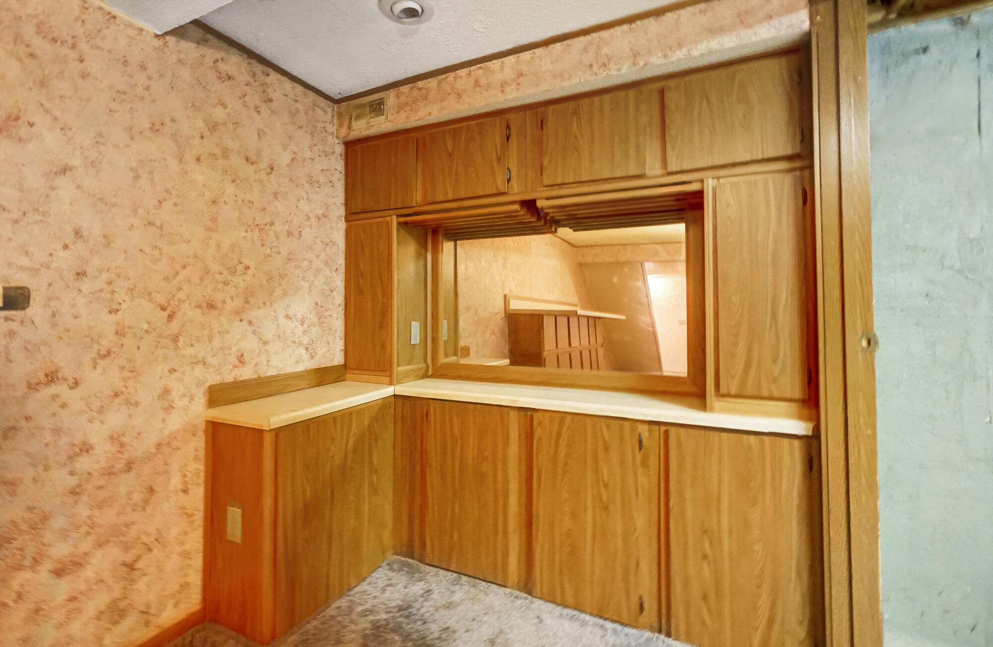 1083 Syracuse Lane, 21f Property Photo 25