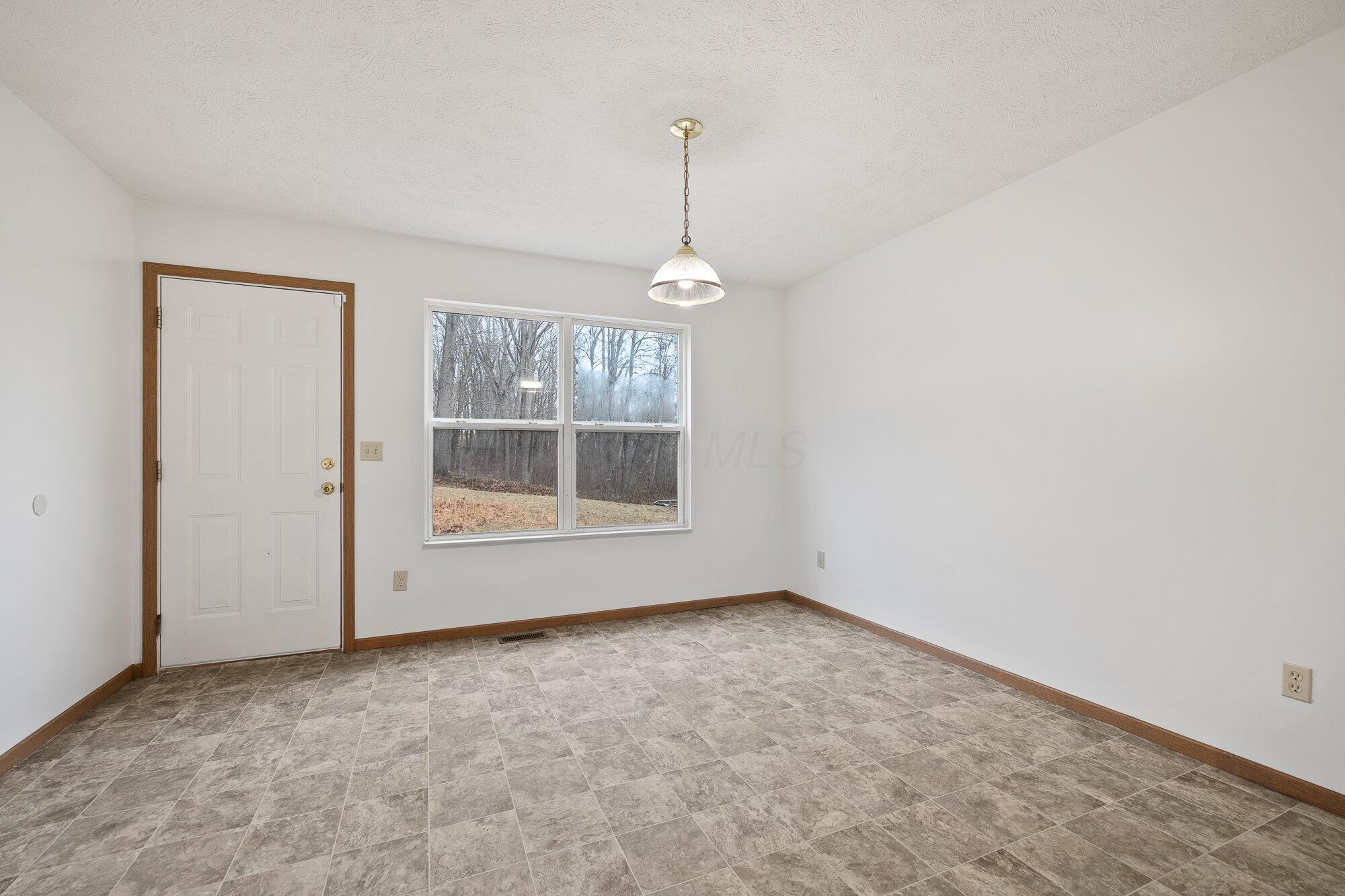 626 Sackman Street Property Photo 6