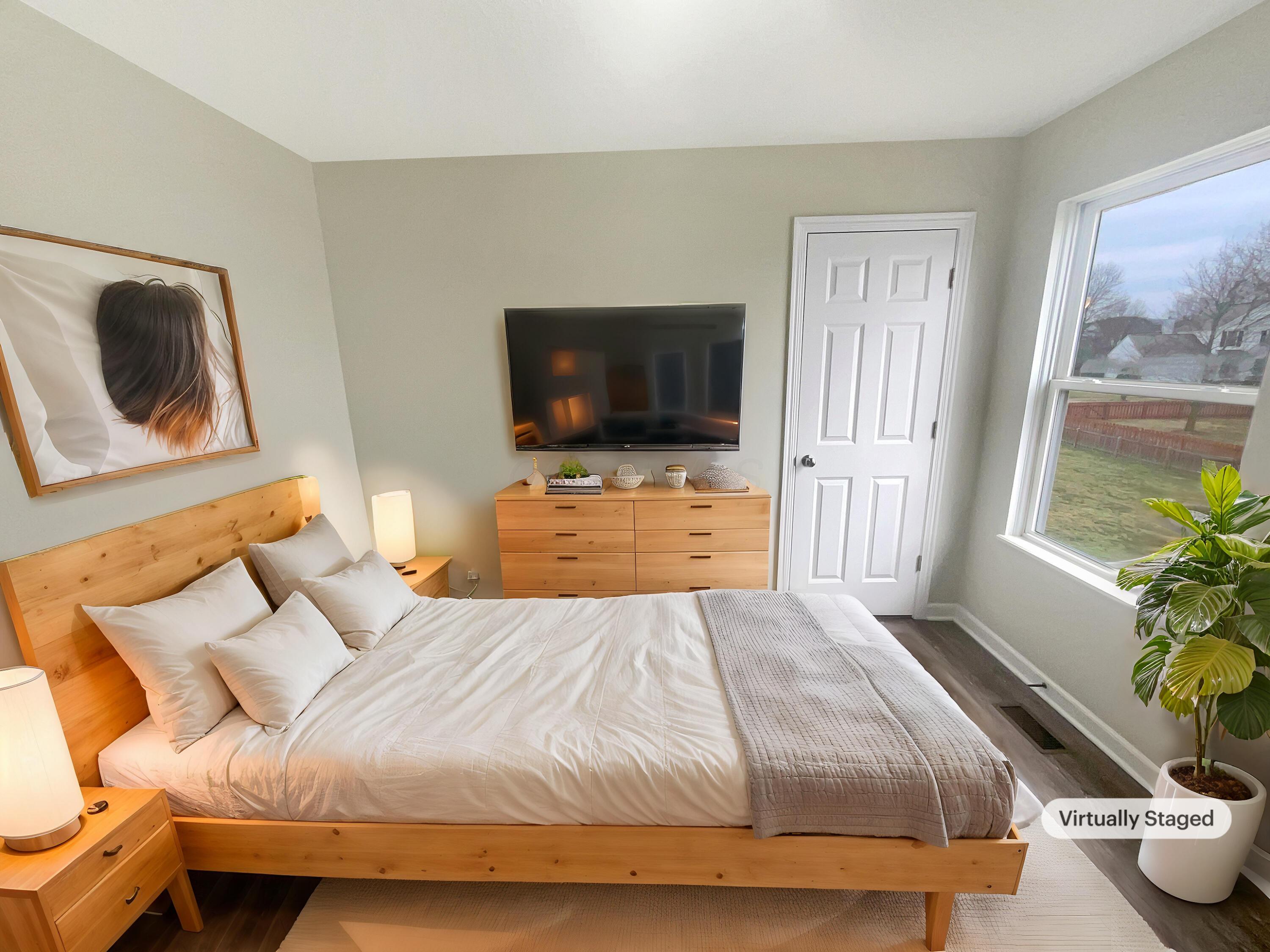 1538 Mallard Circle W Property Photo 4
