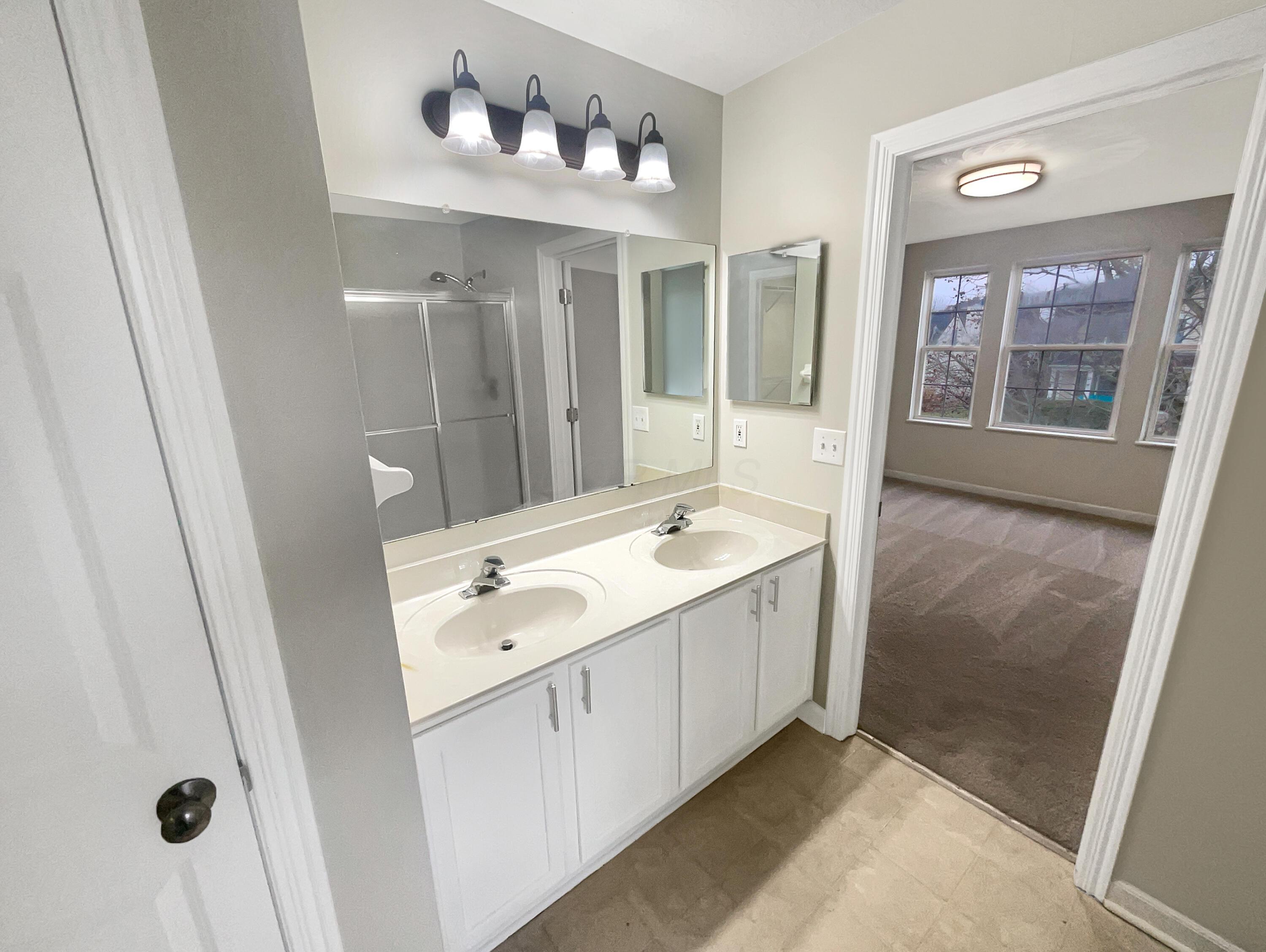 1538 Mallard Circle W Property Photo 10