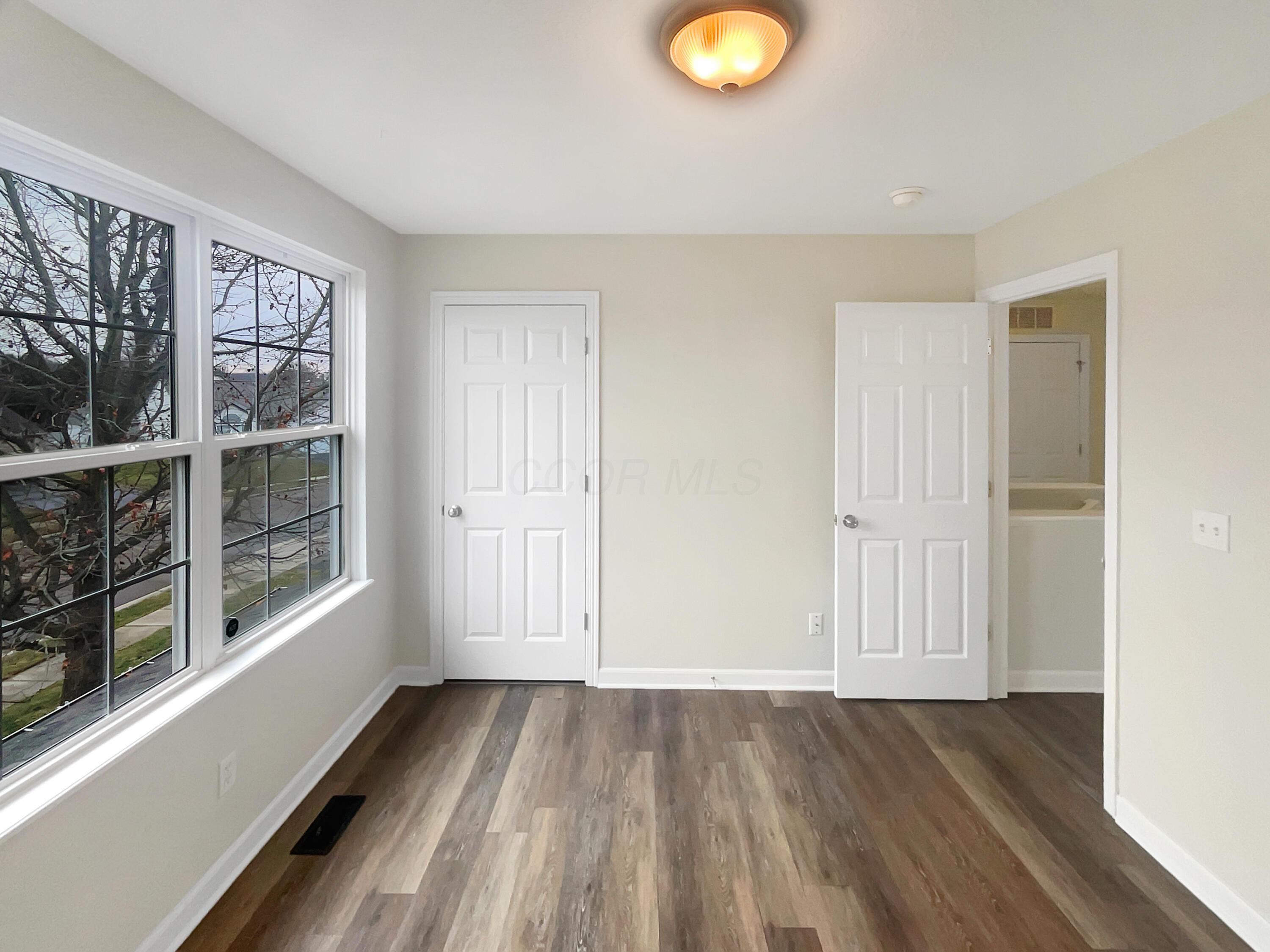 1538 Mallard Circle W Property Photo 17