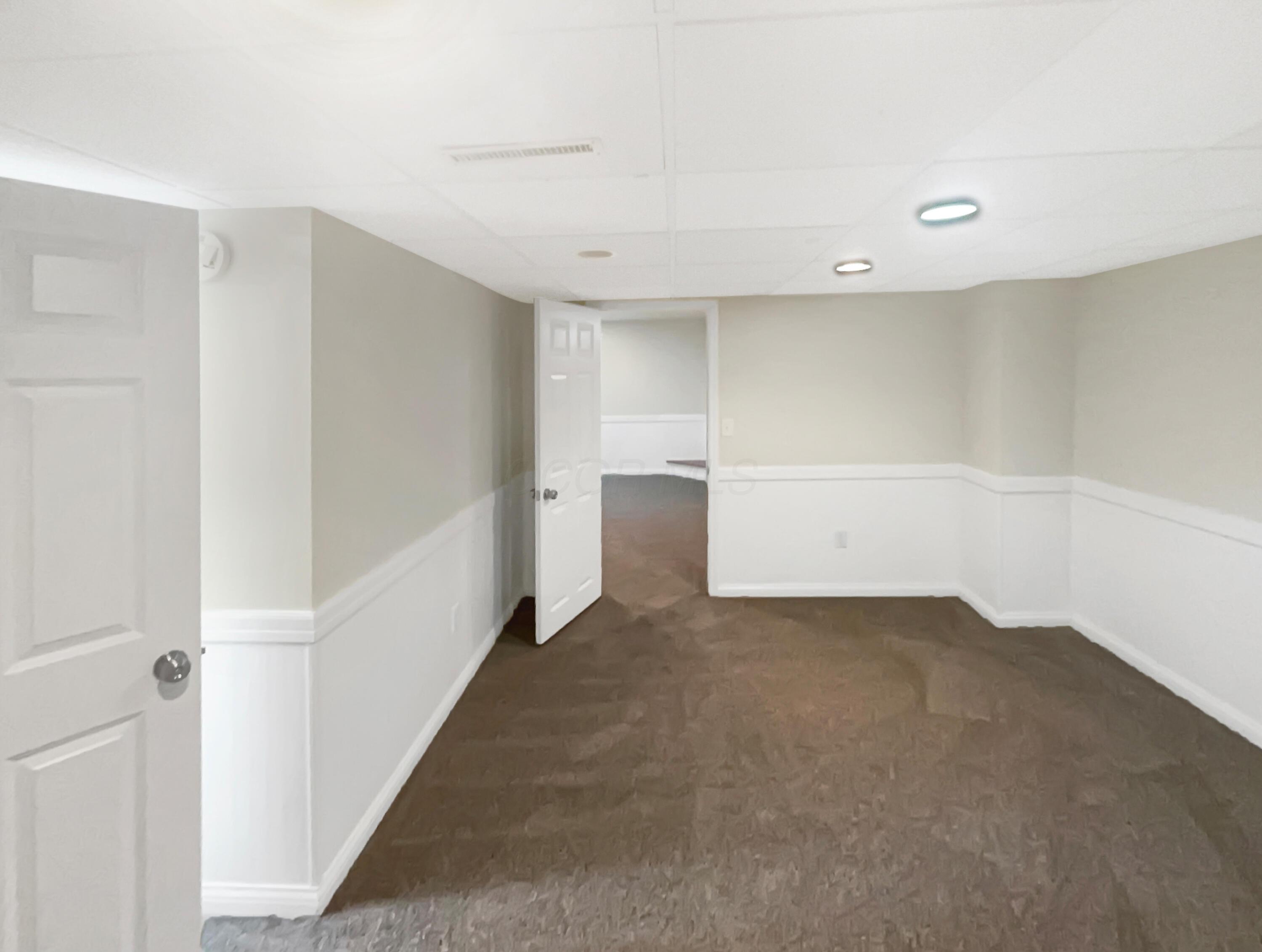 1538 Mallard Circle W Property Photo 23