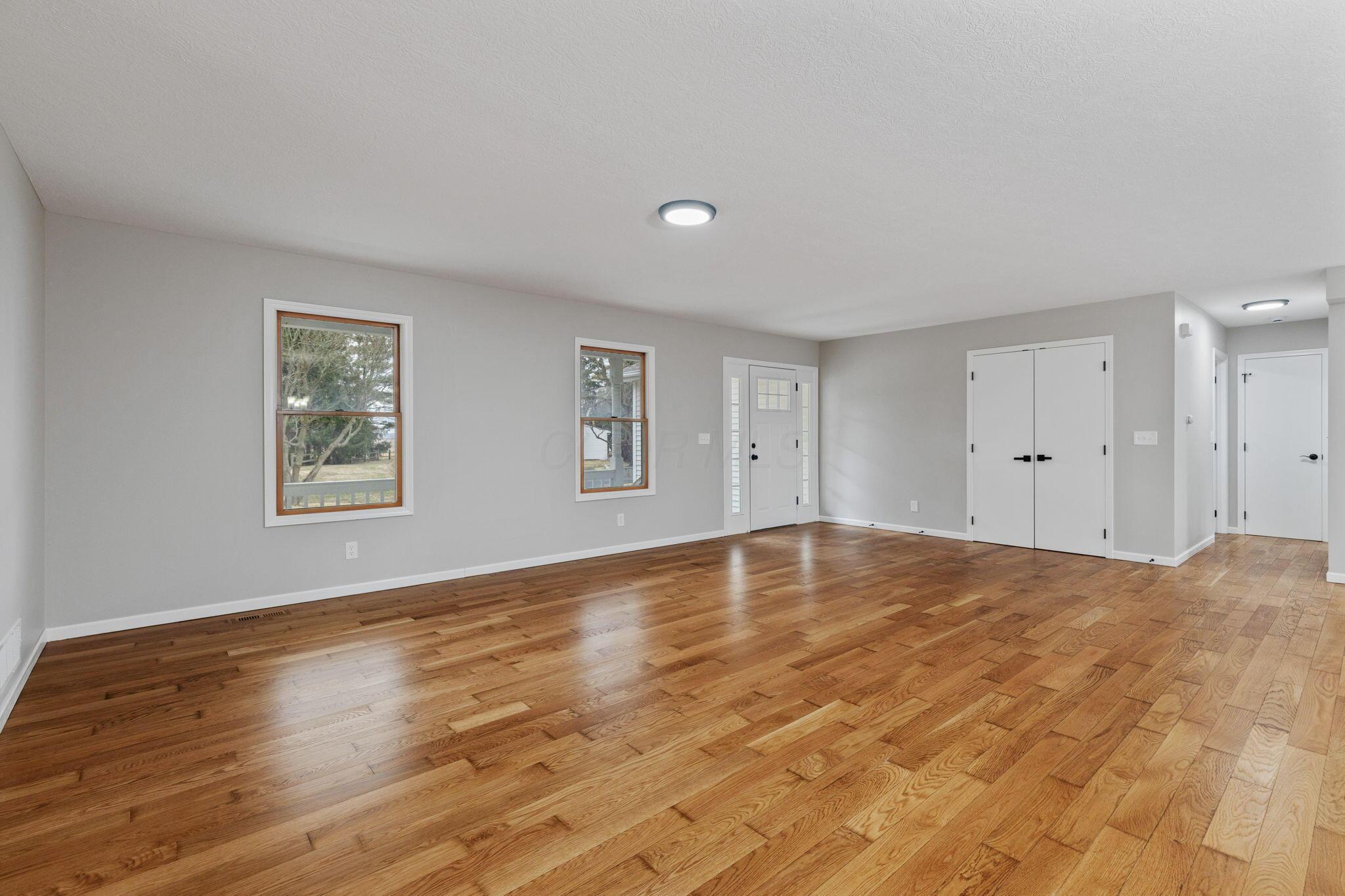 3284 Radnor Road Property Photo 5
