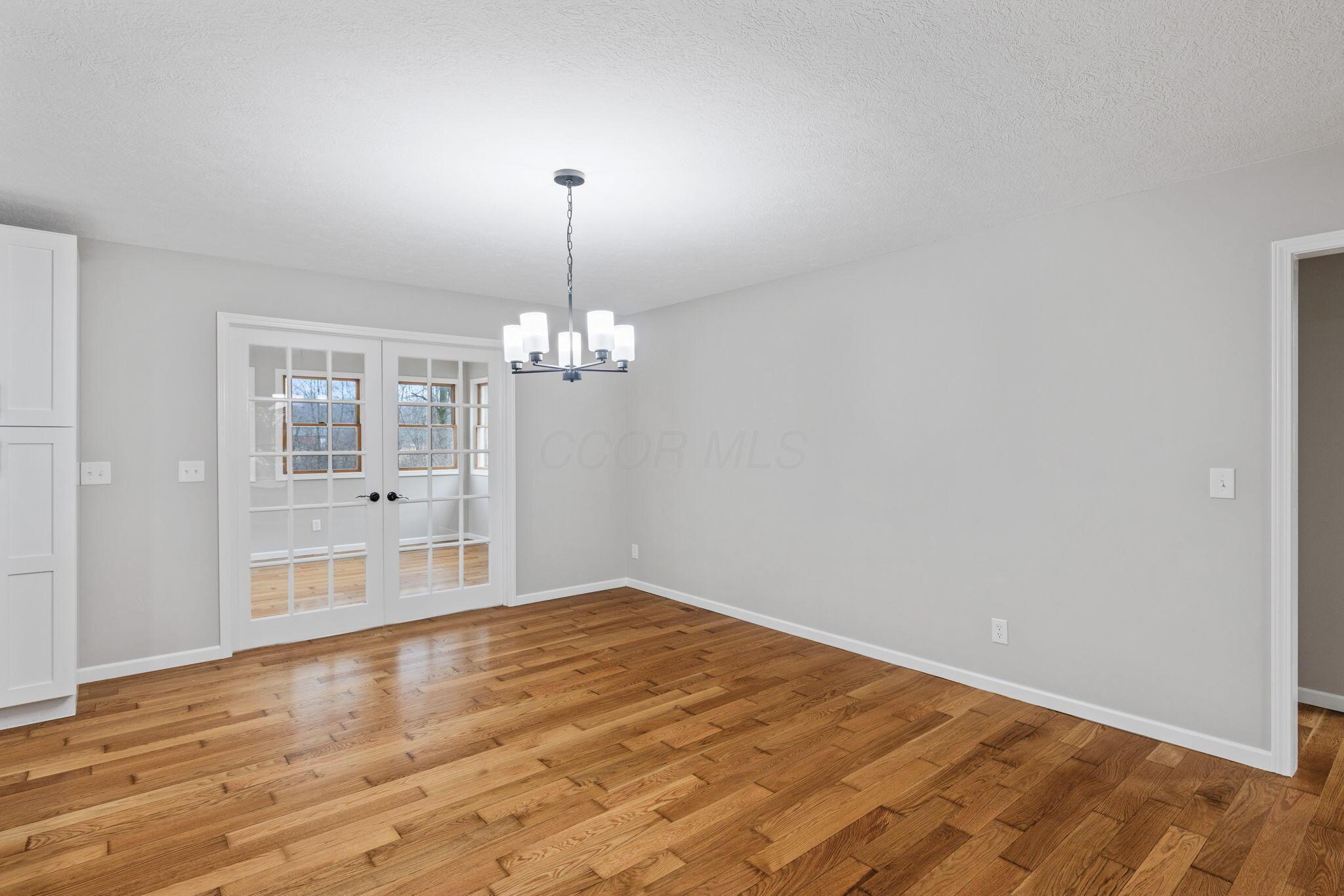 3284 Radnor Road Property Photo 10