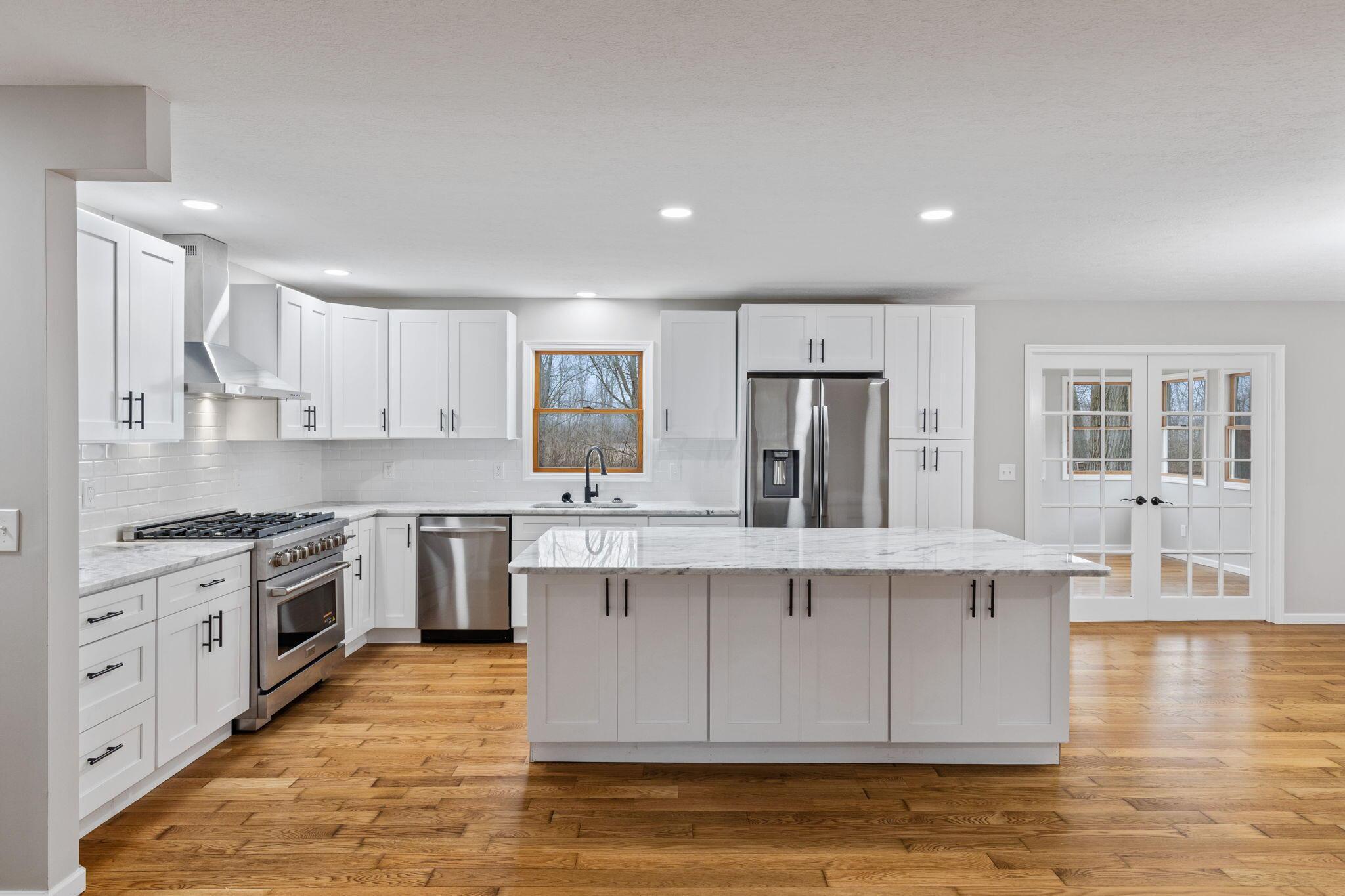 3284 Radnor Road Property Photo 11