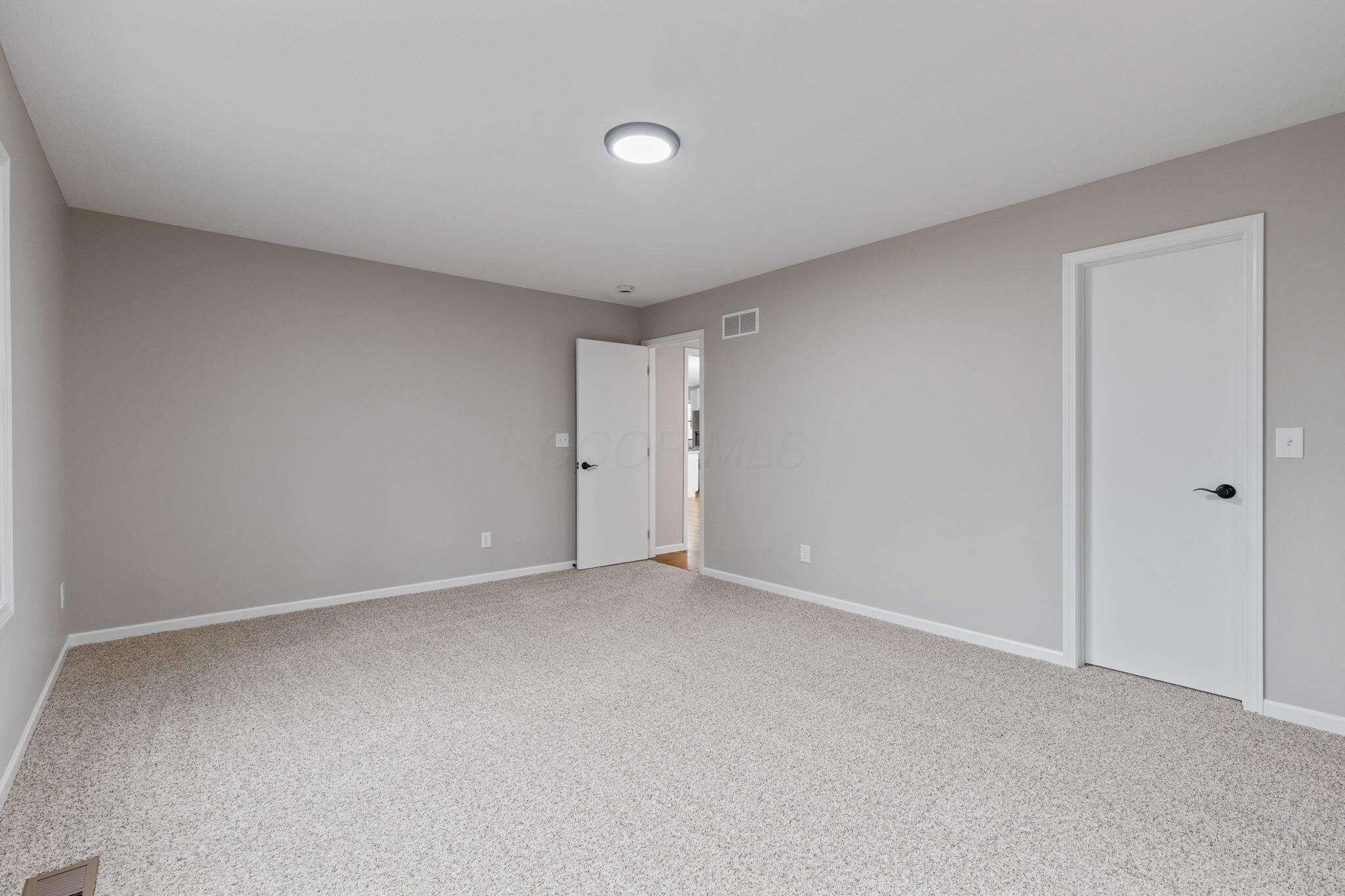 3284 Radnor Road Property Photo 26