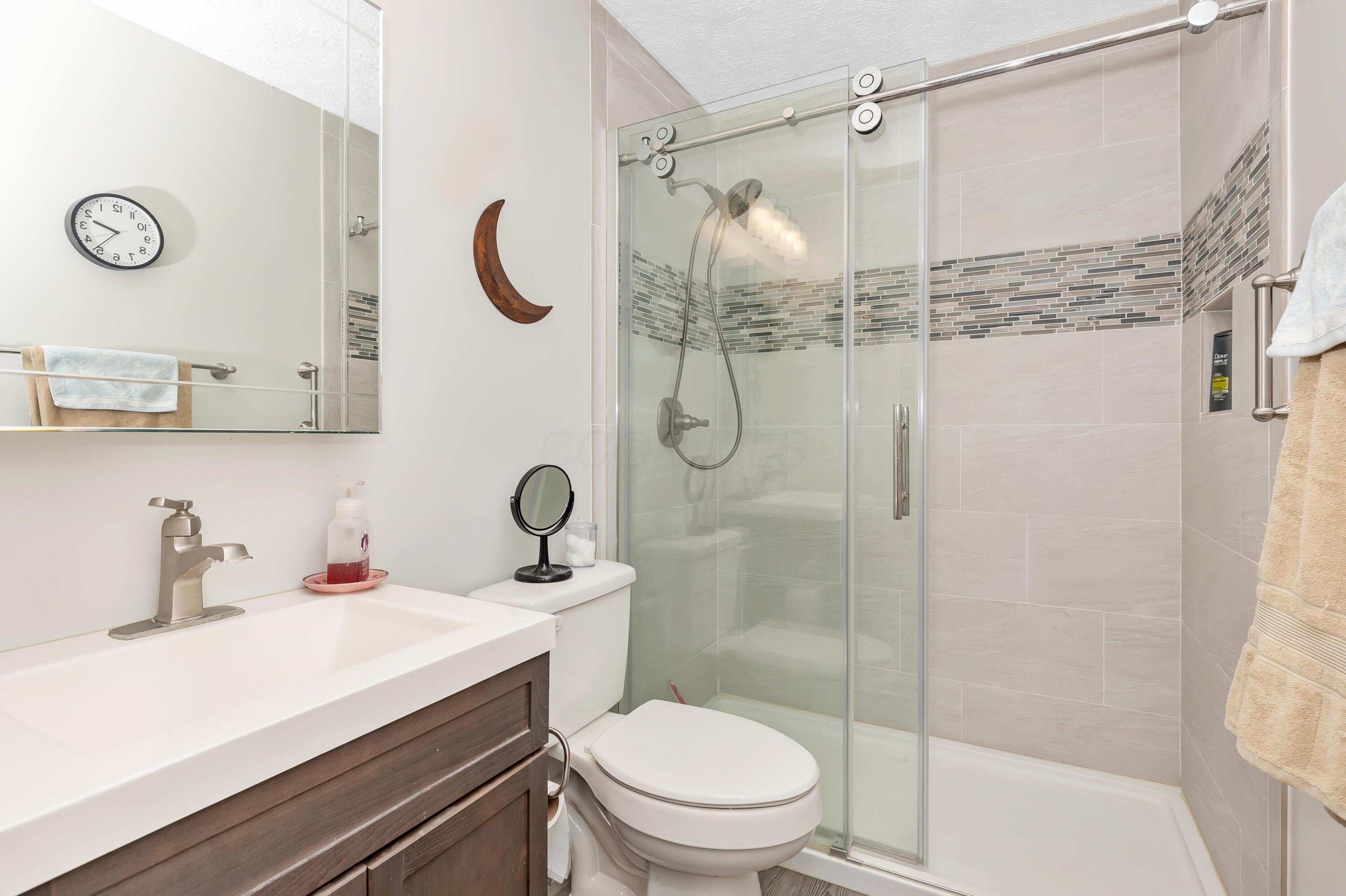 7326 State Route 19 U8 L264-265 Property Photo 22