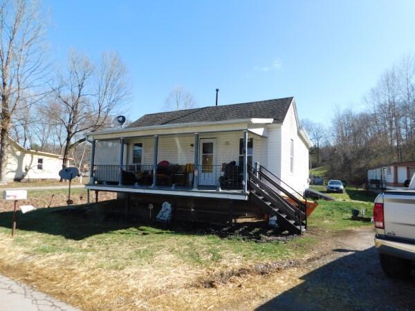 1194 Colorado Avenue Property Photo 1