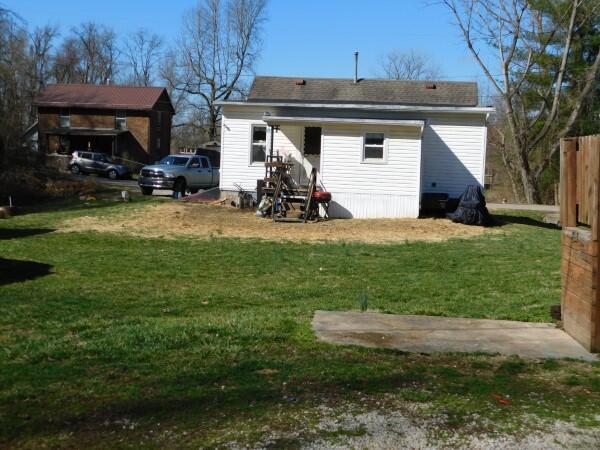 1194 Colorado Avenue Property Photo 2