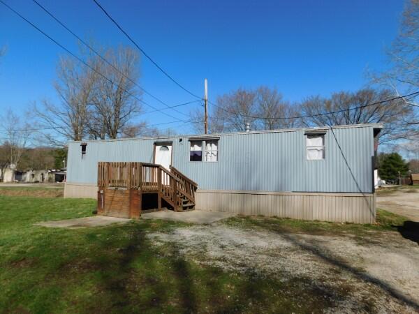 1194 Colorado Avenue Property Photo 3