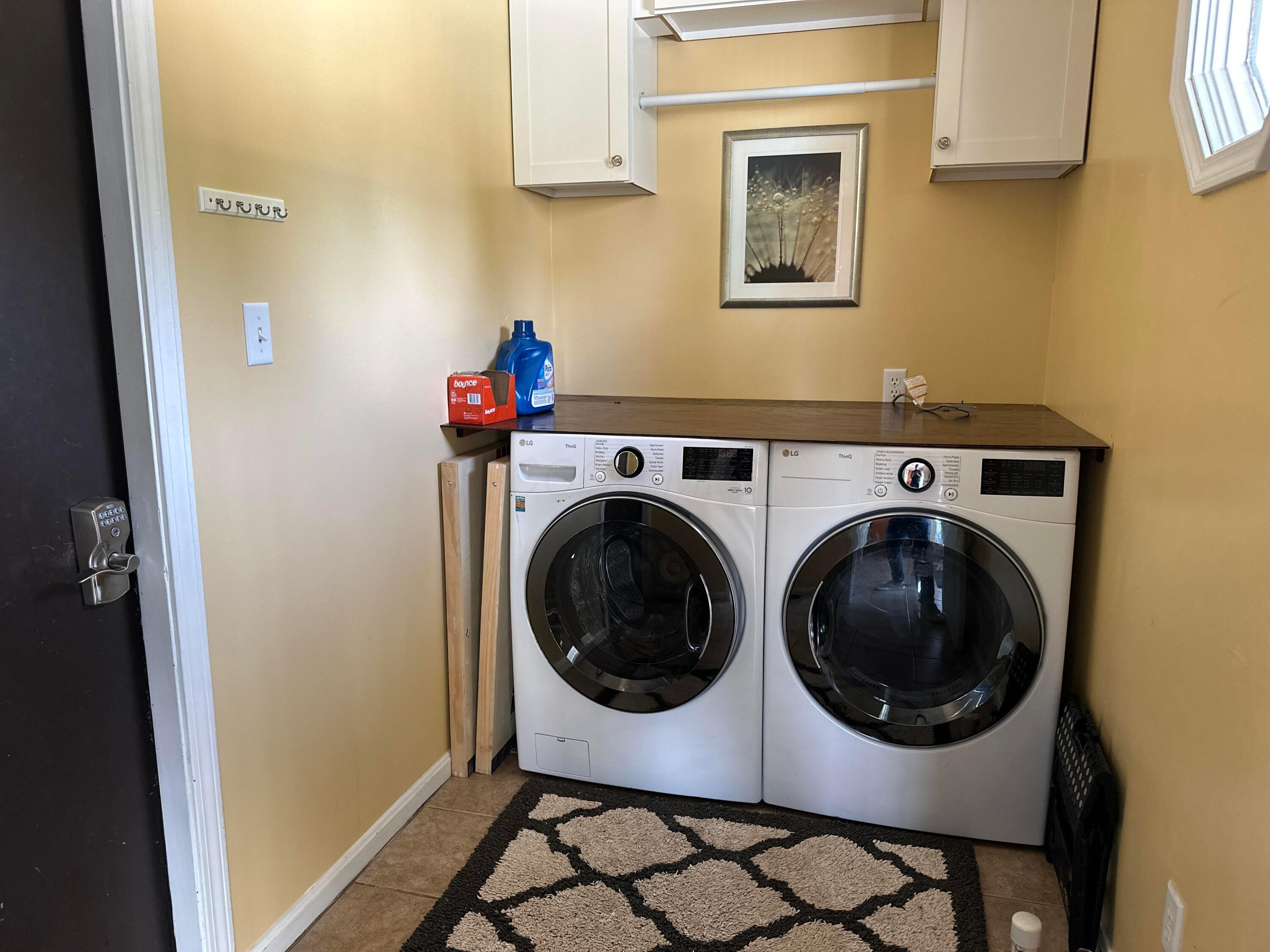 1048 Parkway Drive Property Photo 6