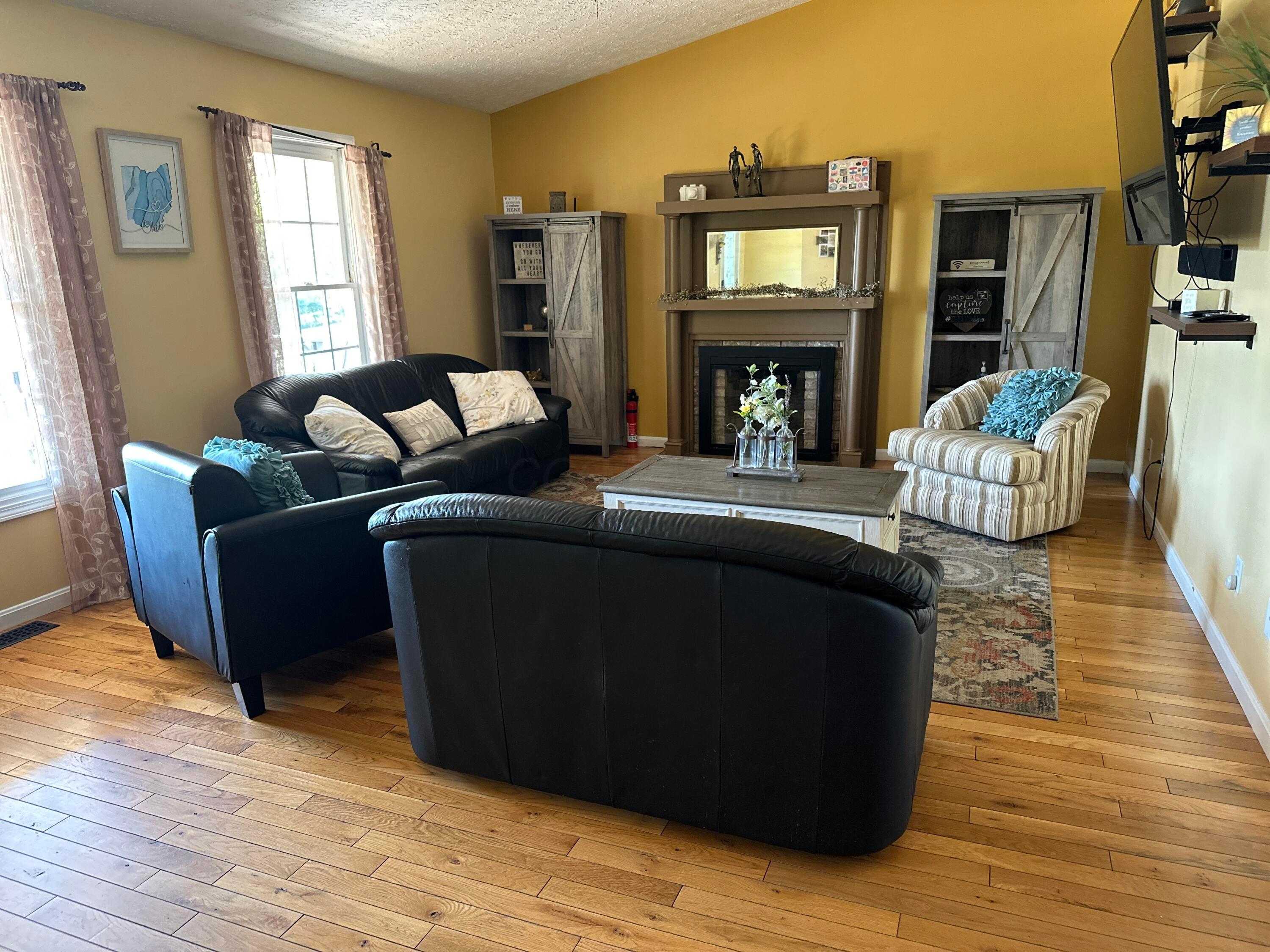 1048 Parkway Drive Property Photo 8