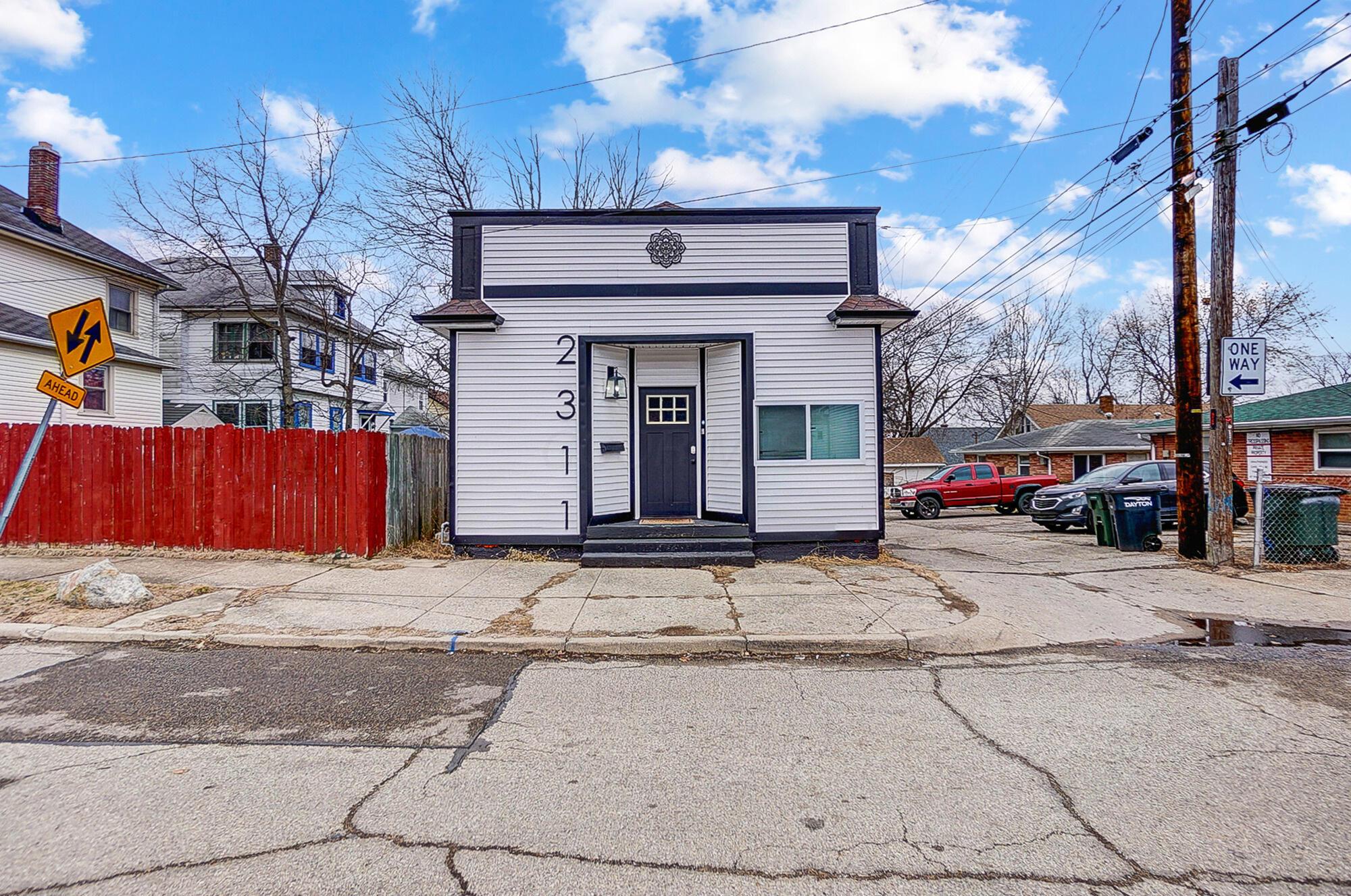 2311 Argyle Street Property Photo 1