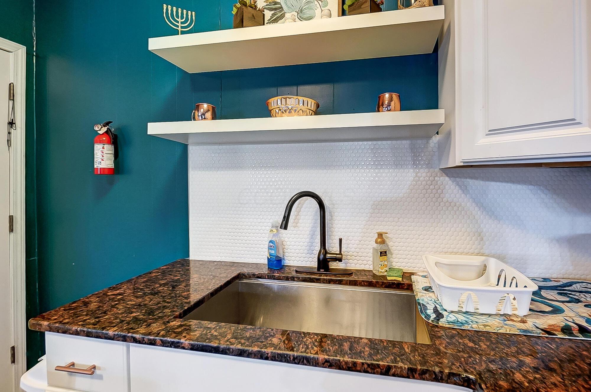 2311 Argyle Street Property Photo 8