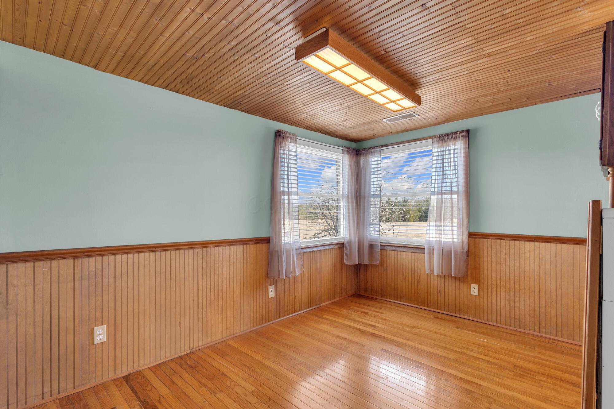 1089 Hills Miller Road Property Photo 11
