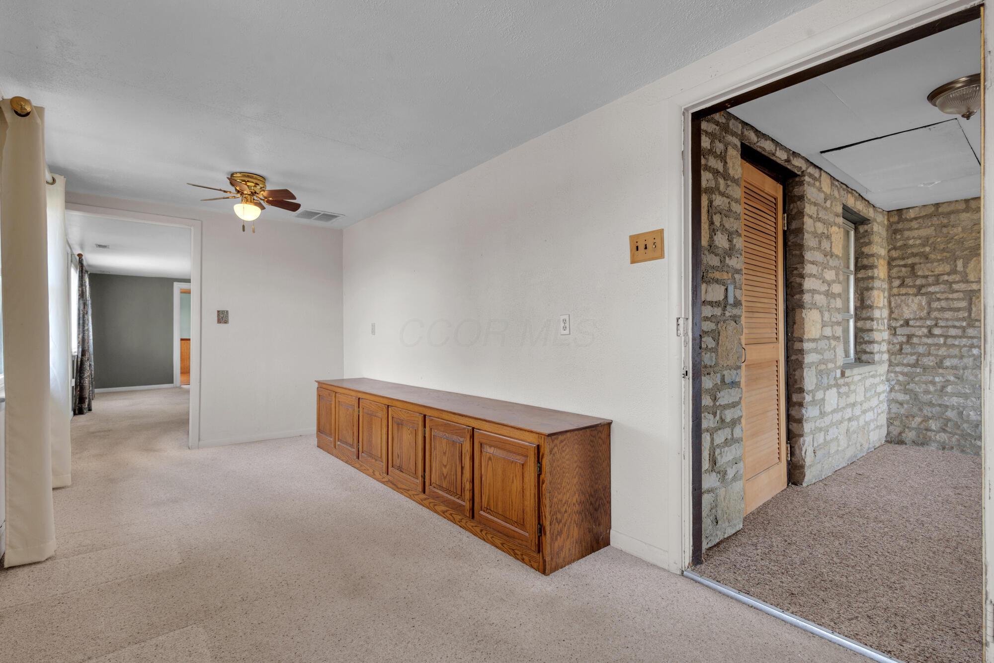1089 Hills Miller Road Property Photo 25