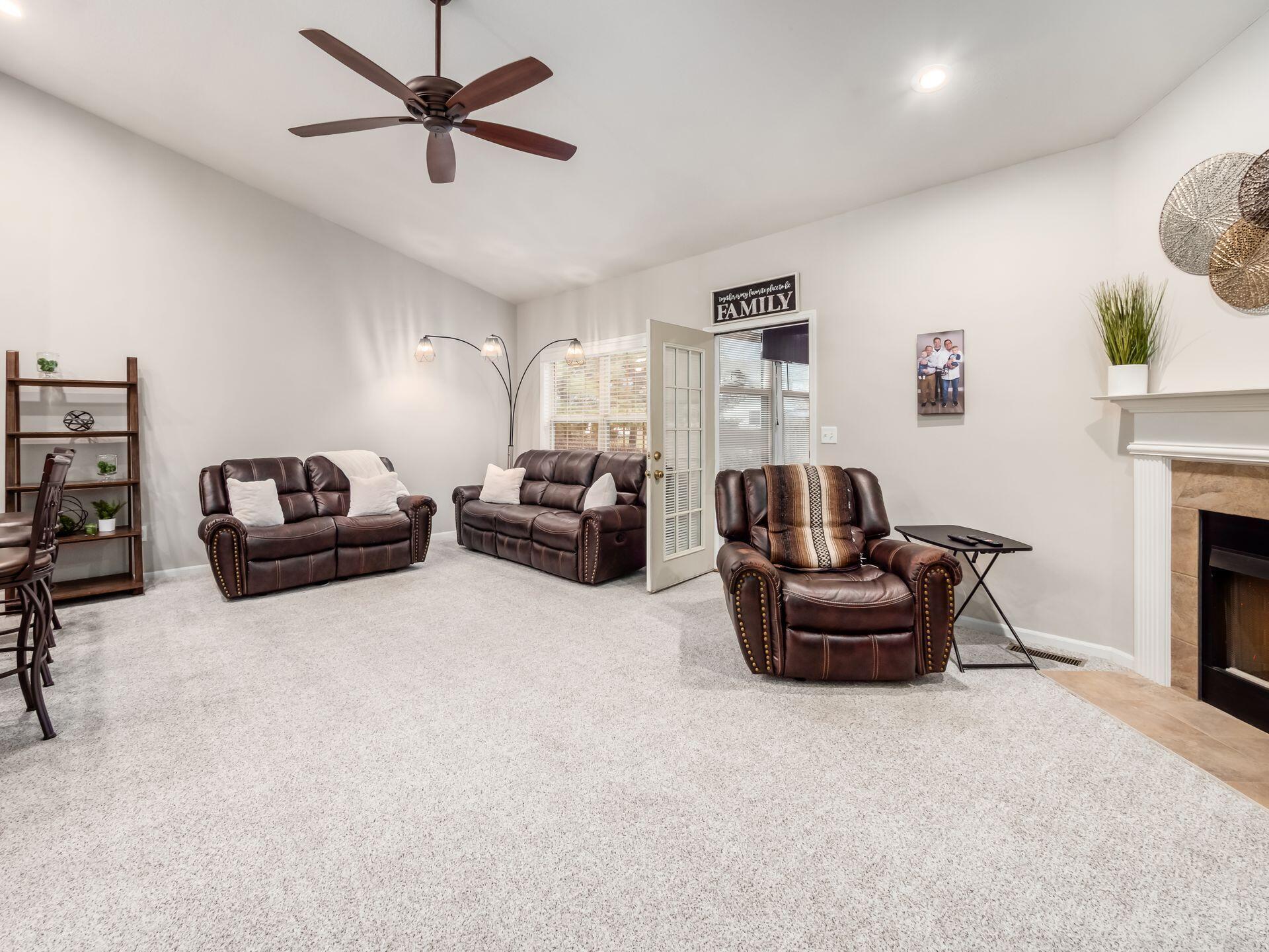 413 Wyndham Park S Property Photo 37