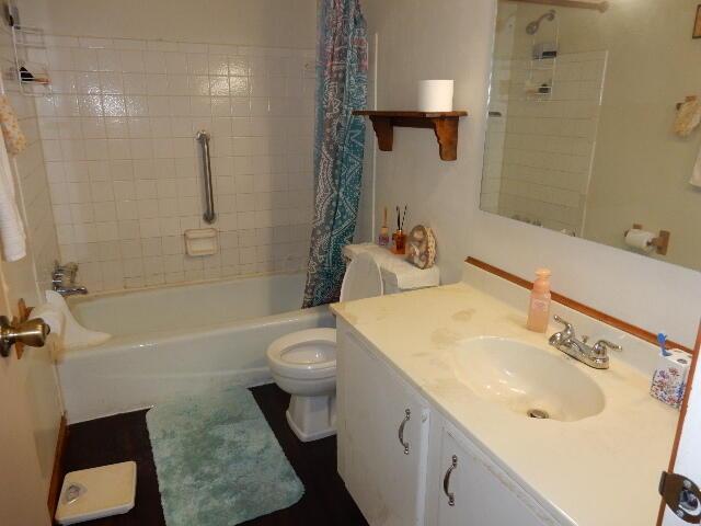 5349 Valley Lane E, Z71 Property Photo 14