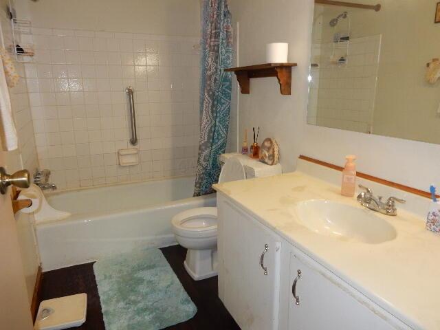5349 Valley Lane E, Z71 Property Photo 15