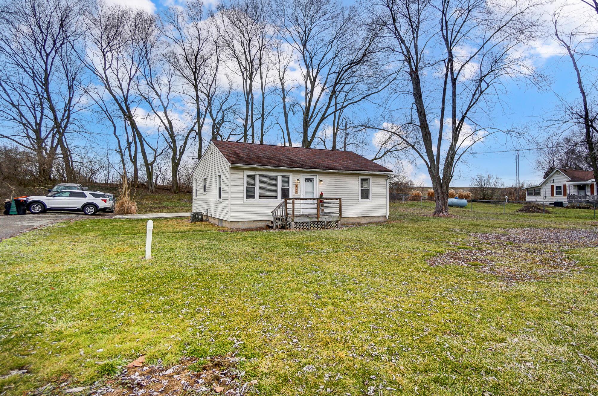 1503 Beach Drive Property Photo 3