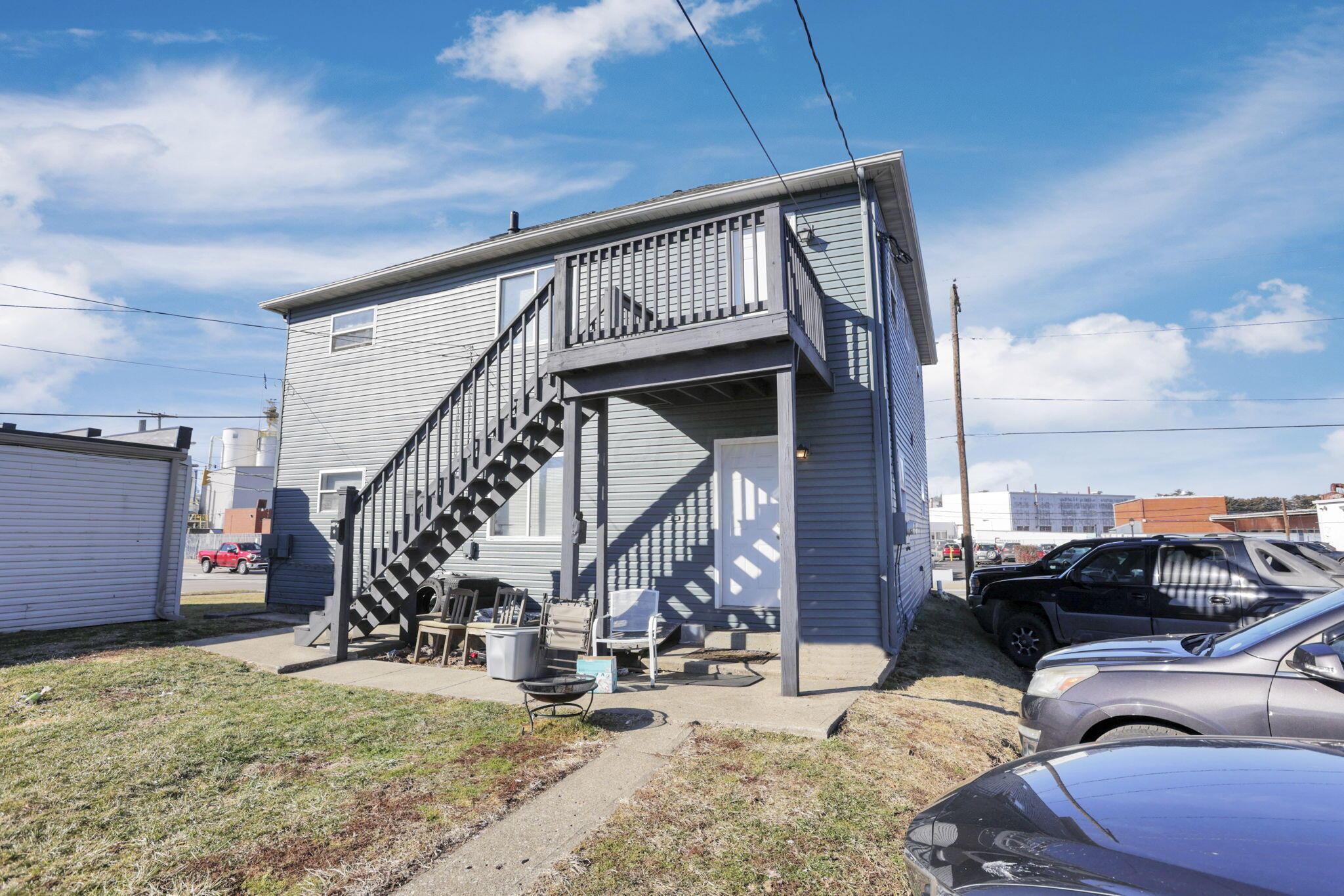 504 N Pierce Avenue Property Photo 8
