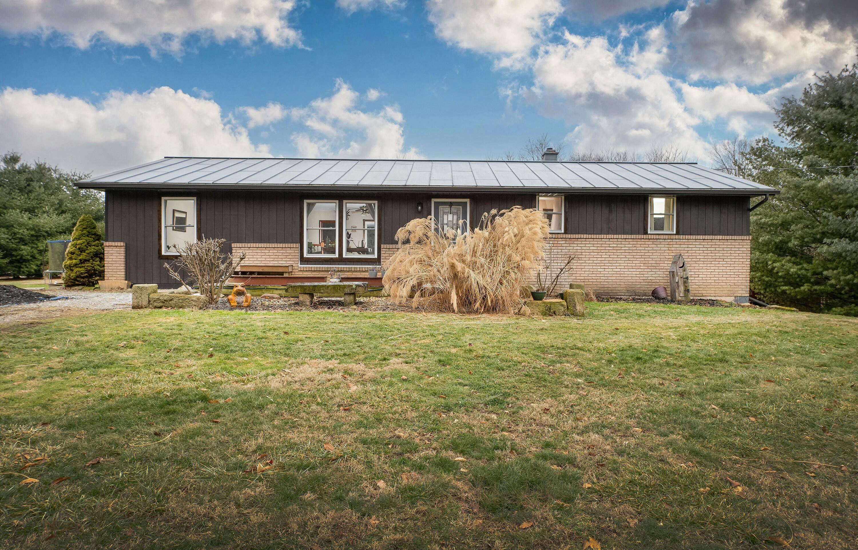 9508 Gregg Road Property Photo 1