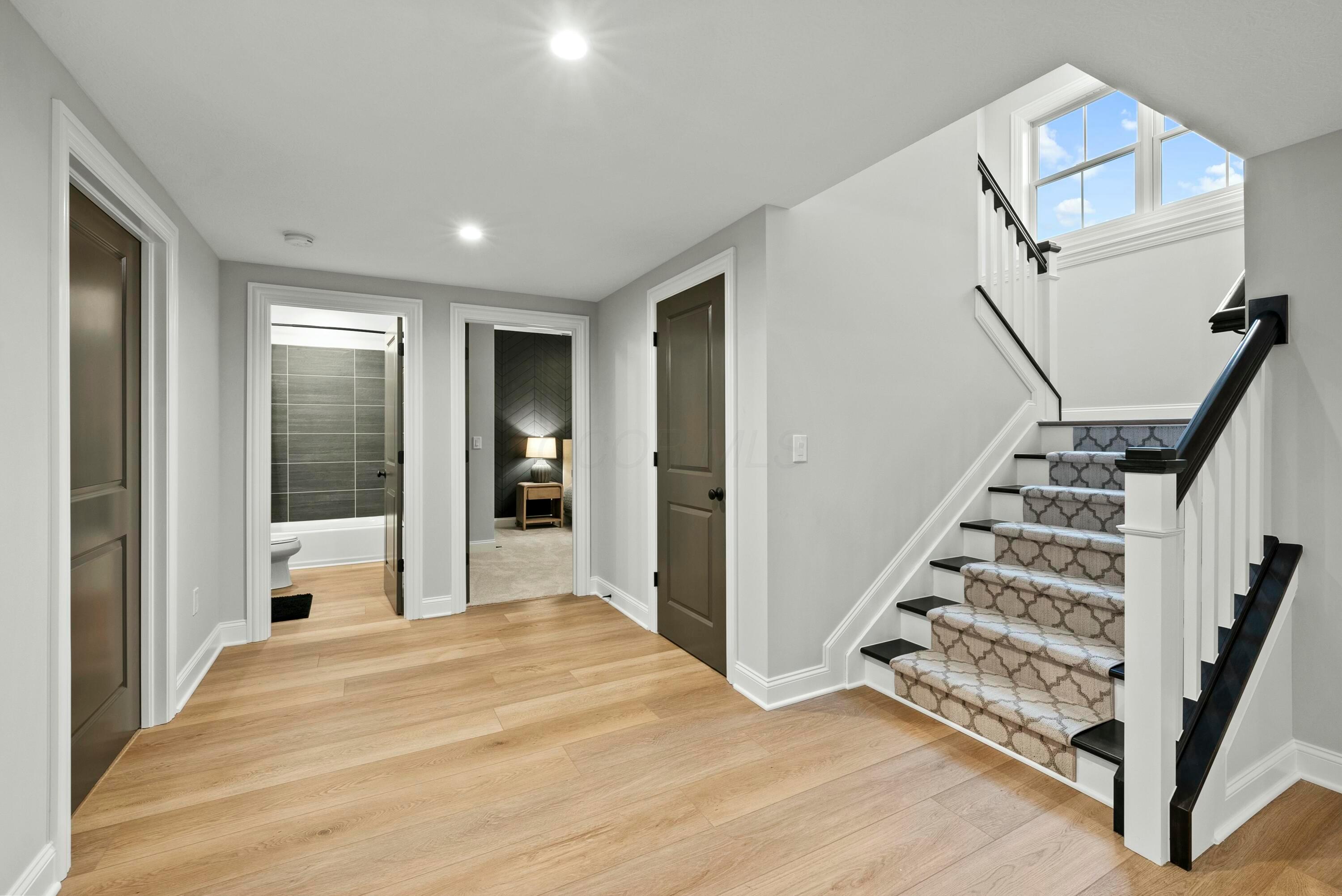 1735 Scenic Bluff Court Property Photo 45
