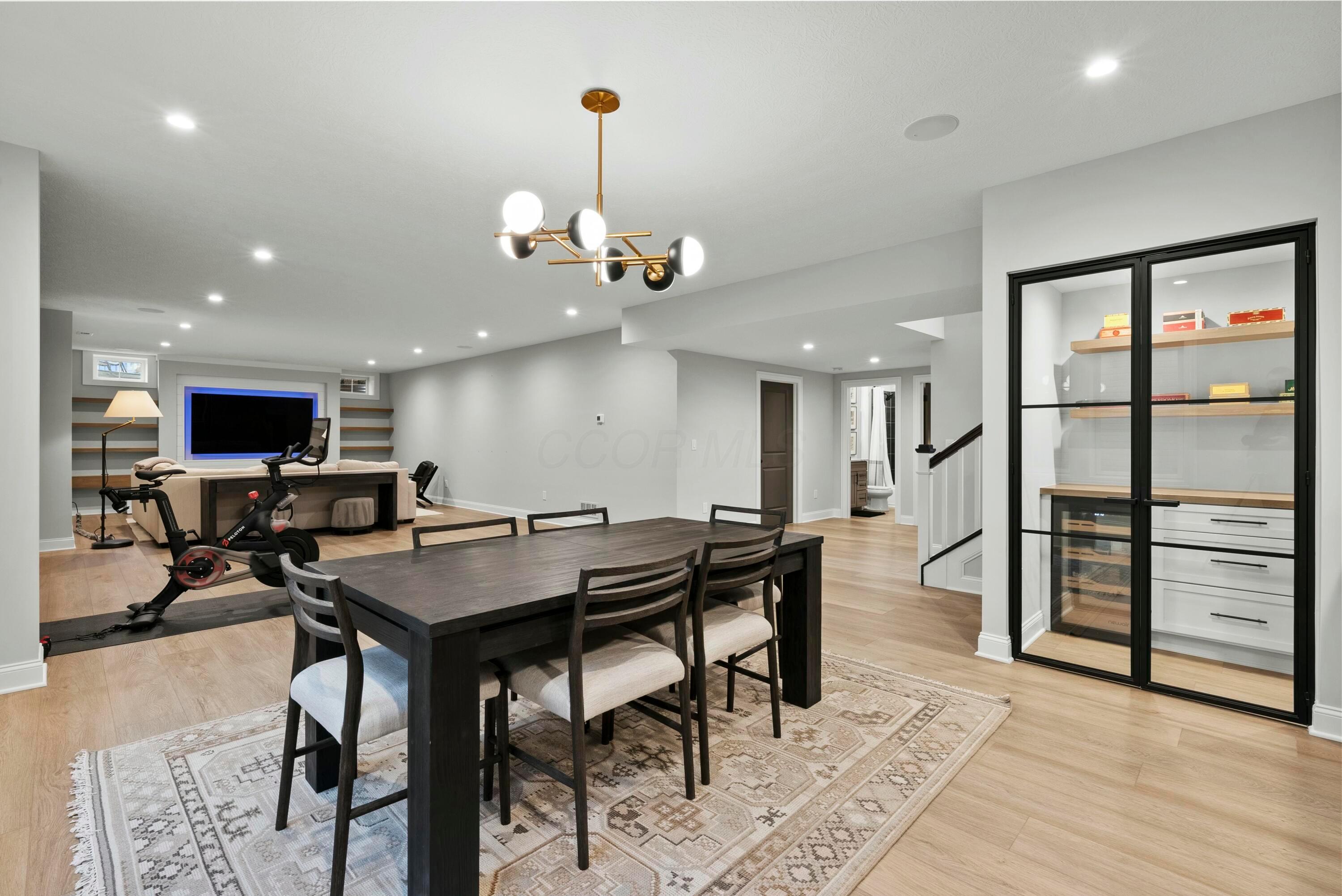 1735 Scenic Bluff Court Property Photo 49