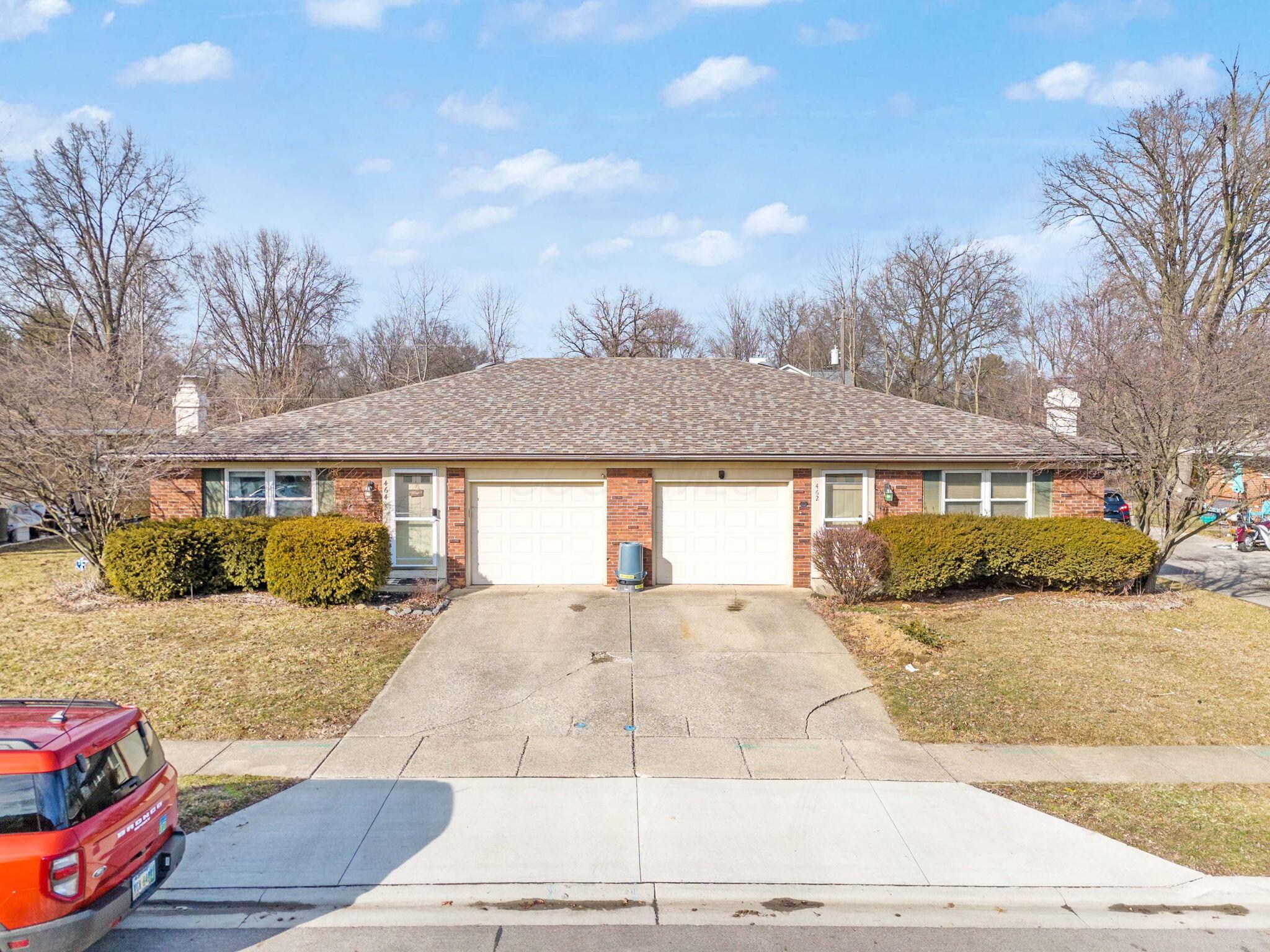 462-464 Diven Lane Property Photo 1