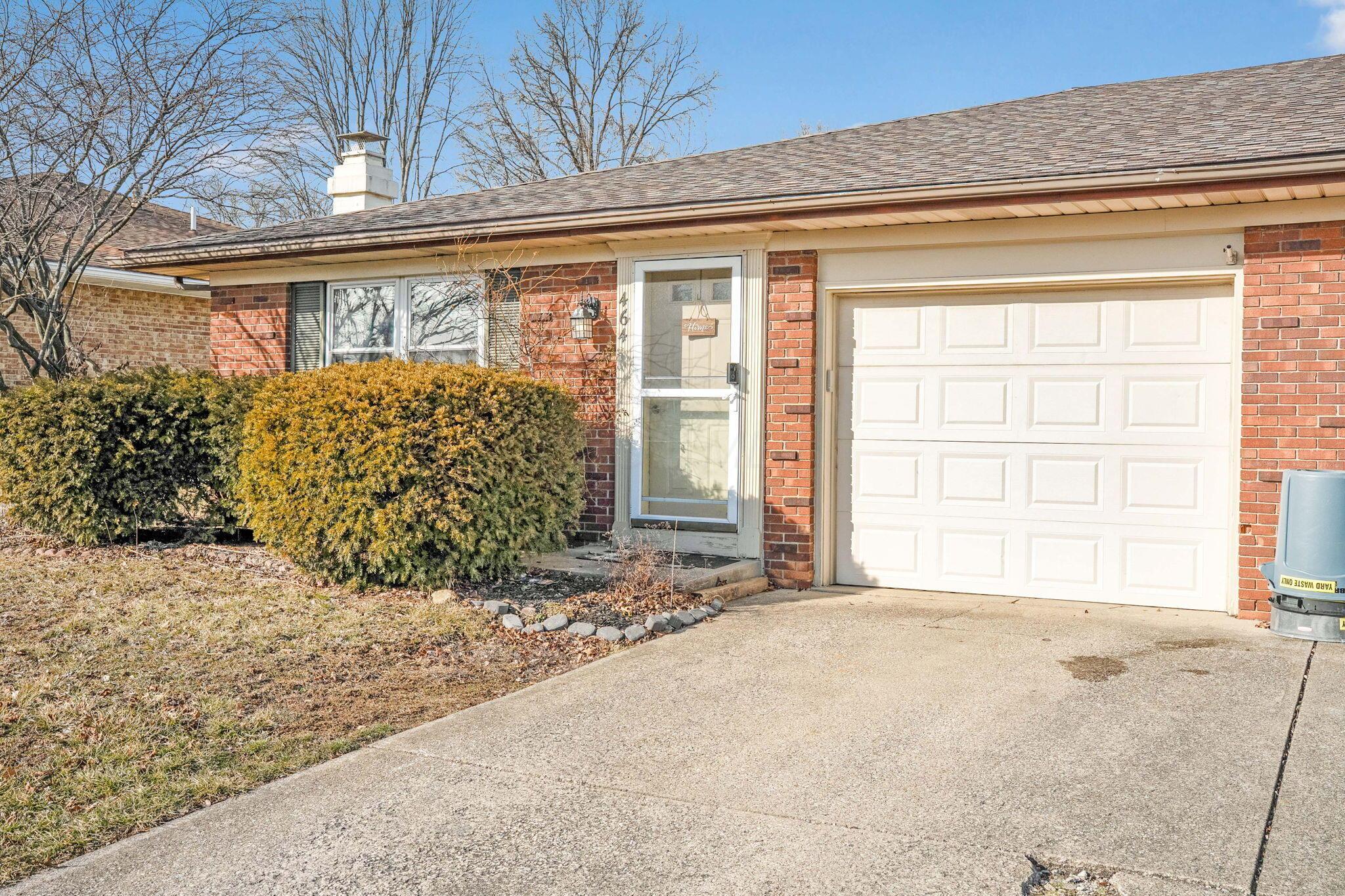 462-464 Diven Lane Property Photo 3