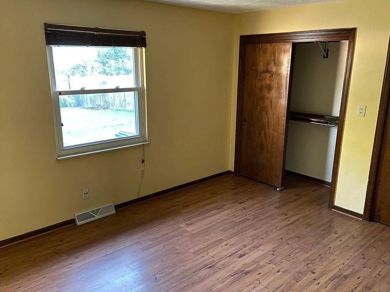 462-464 Diven Lane Property Photo 11