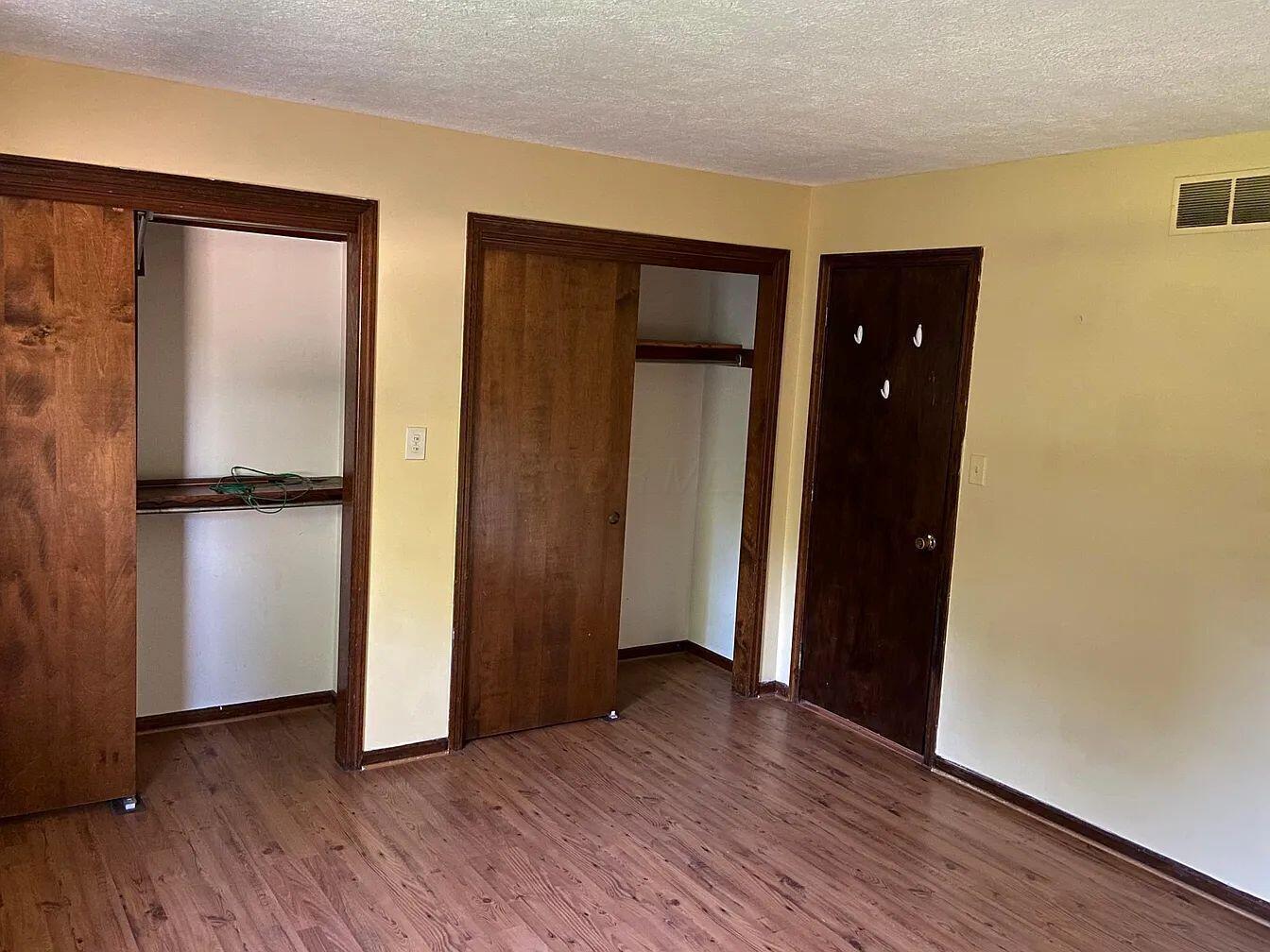 462-464 Diven Lane Property Photo 12