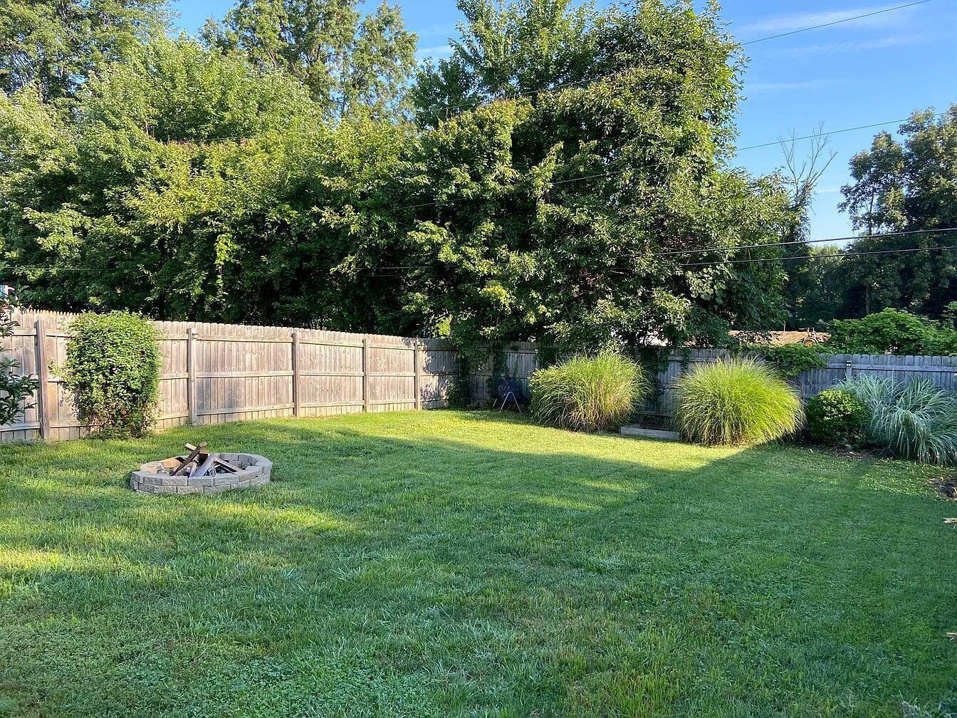 462-464 Diven Lane Property Photo 21