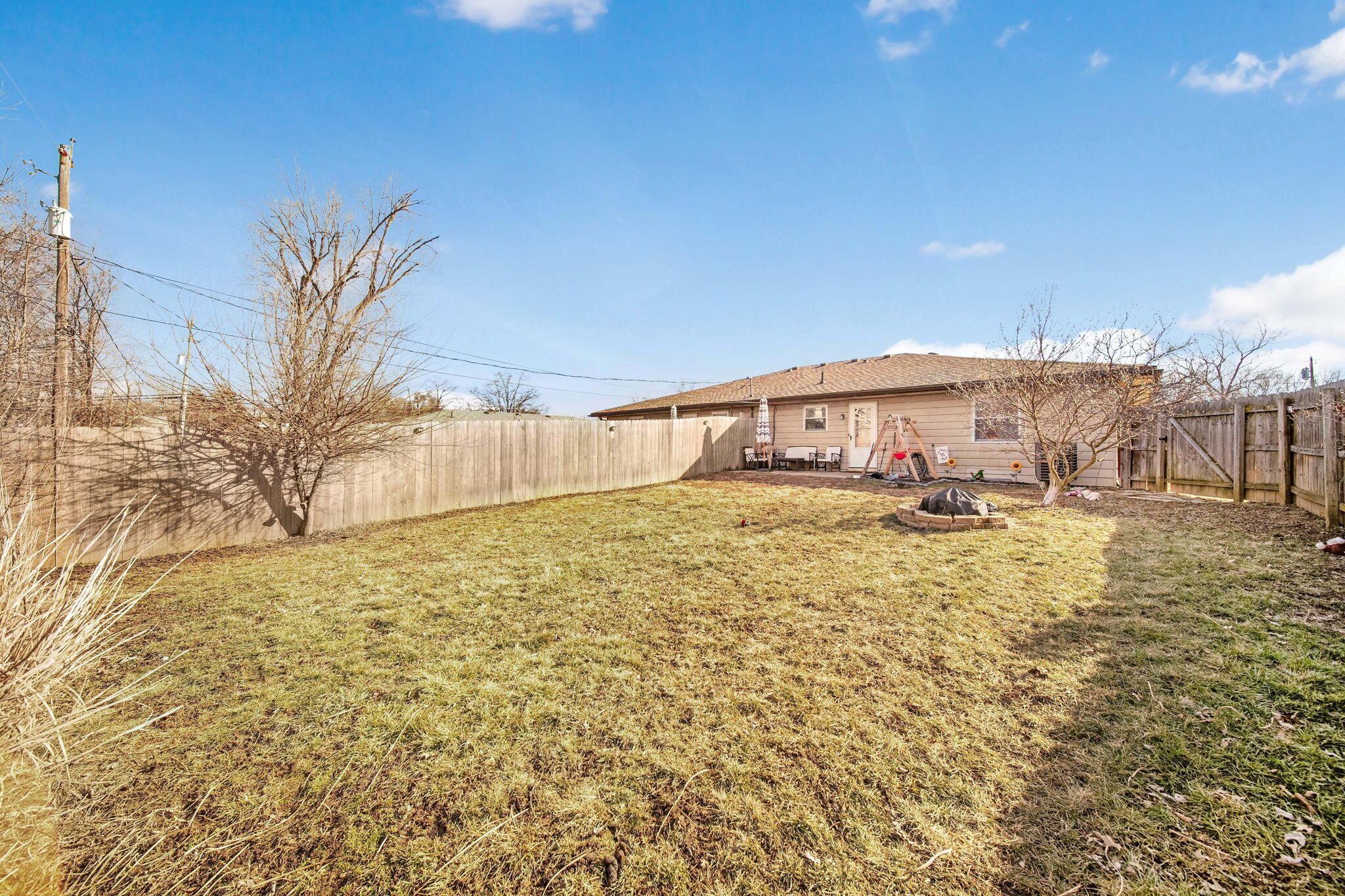 462-464 Diven Lane Property Photo 27