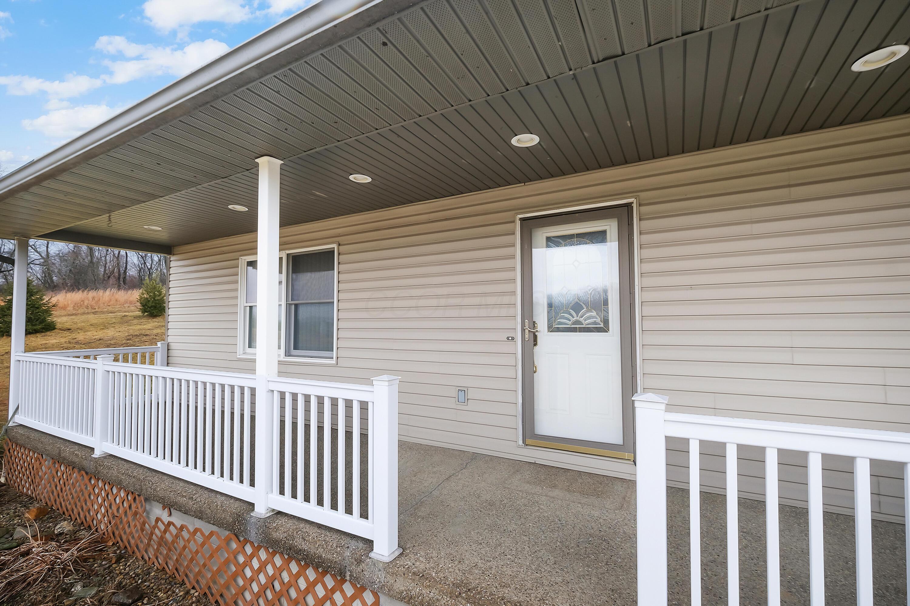 6425 Brownsville Road Se Property Photo 31