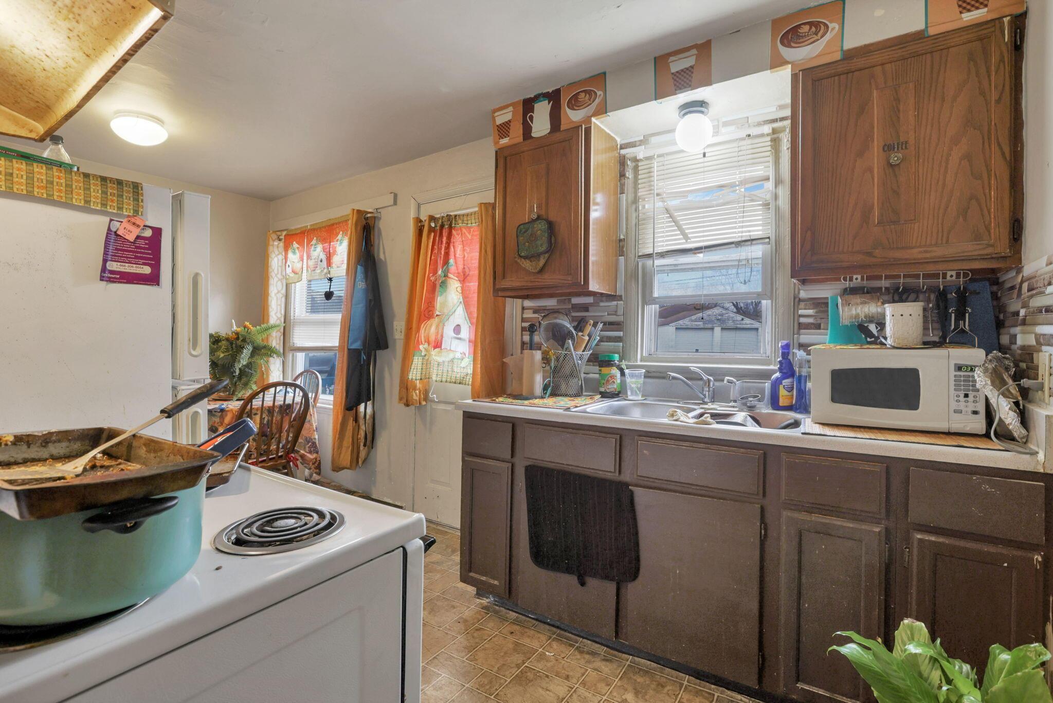 1013 James Road Property Photo 28