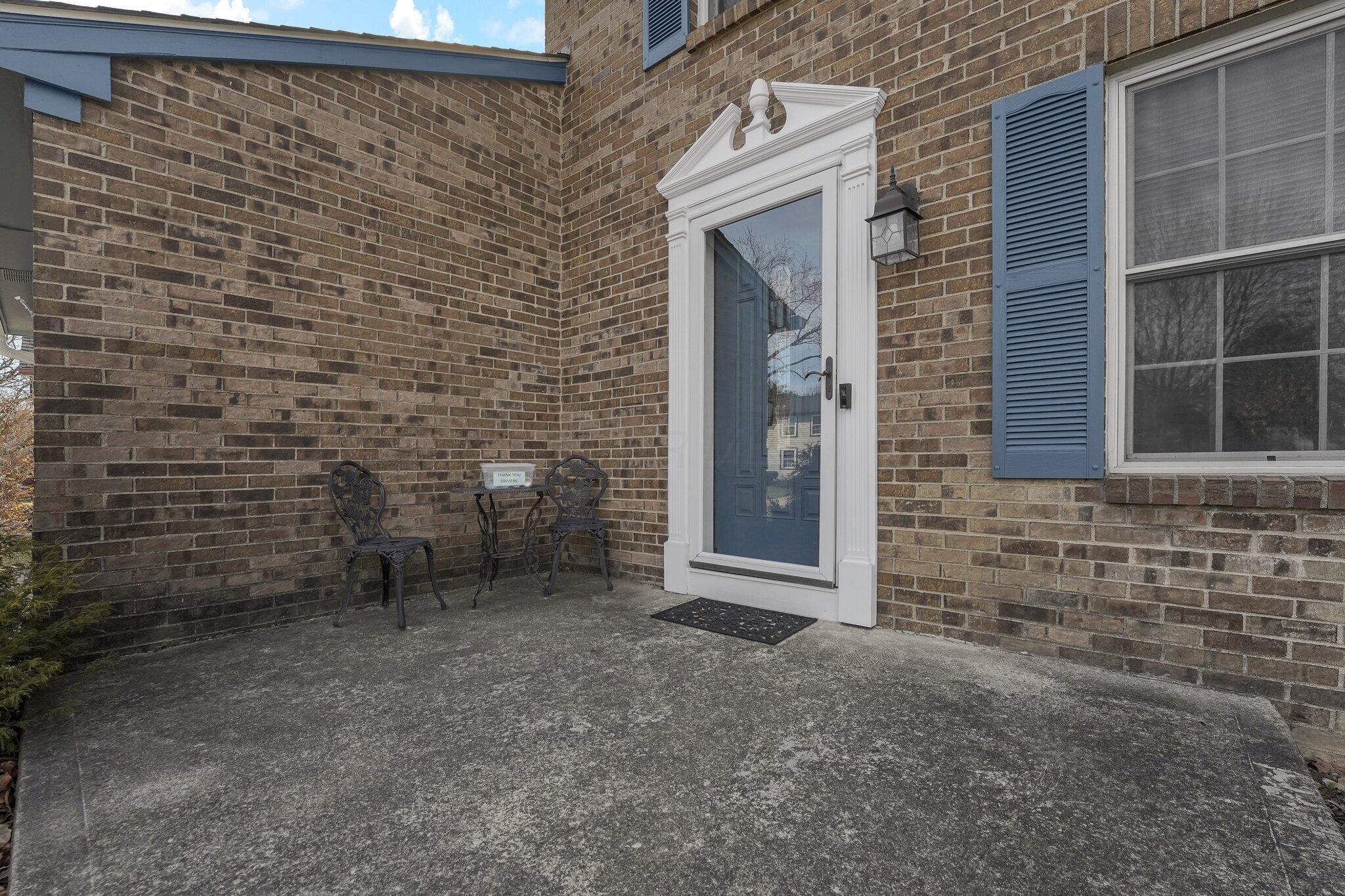 6907 Sparrow Lane Property Photo 4