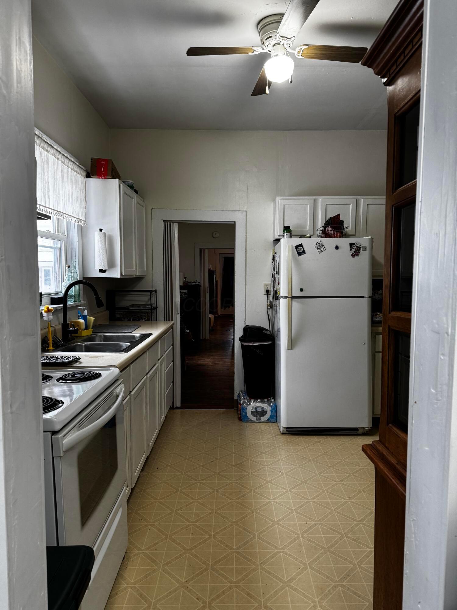 747 3rd Street Property Photo 6
