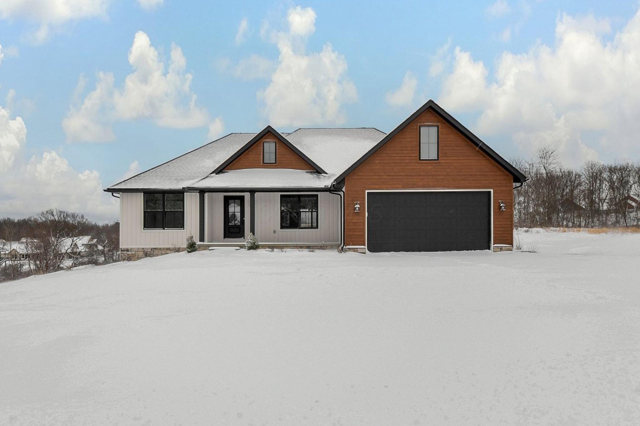 113 Gables Boulevard Property Photo 1